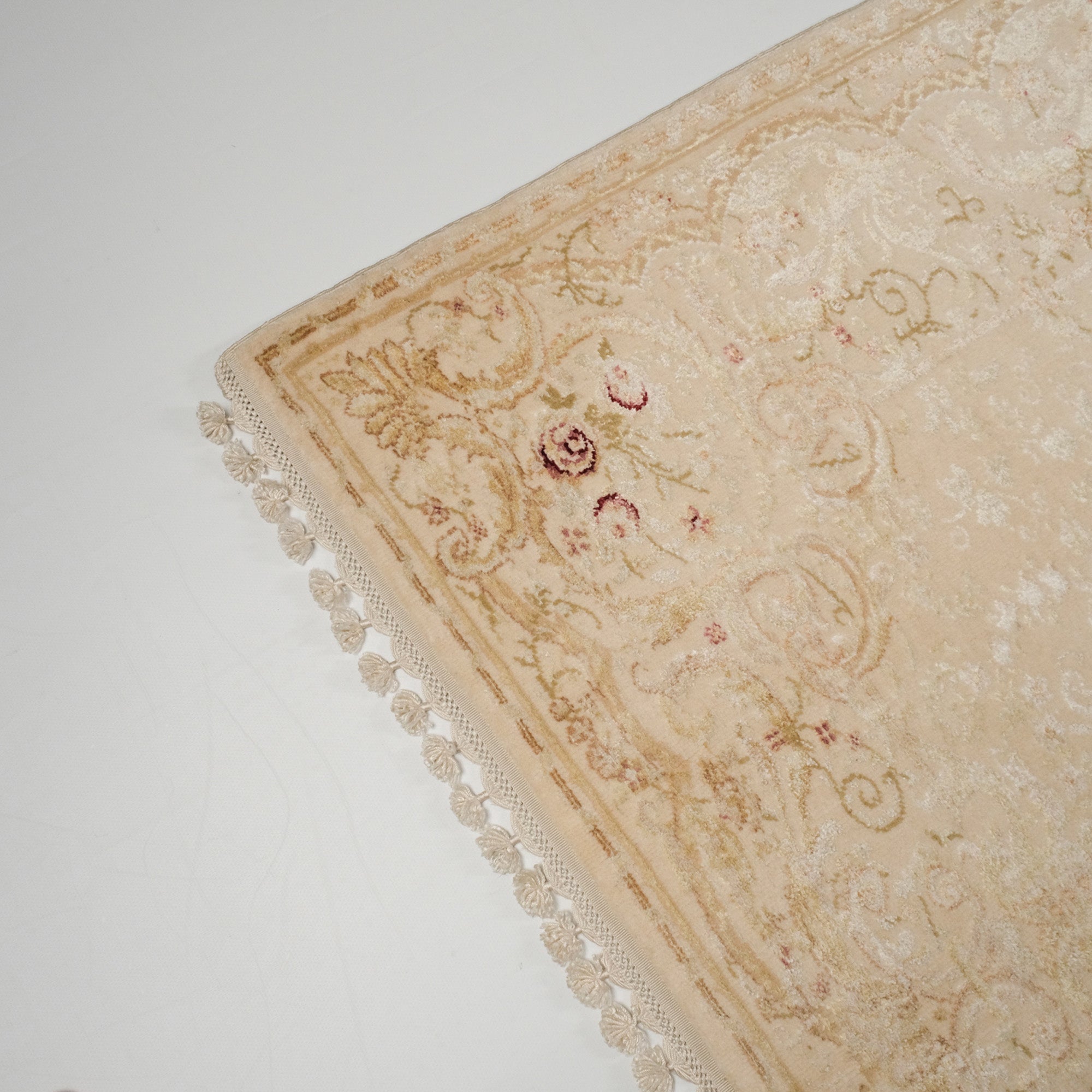 Hanzâde Serisi Çiçek Desenli El Dokuma Halı