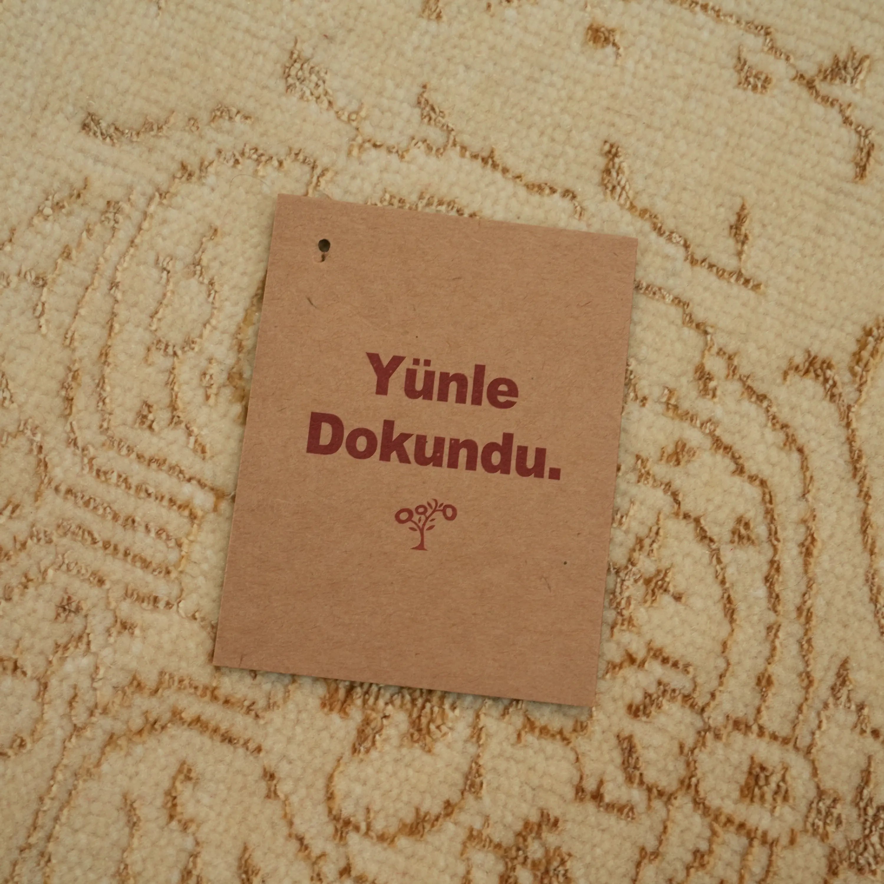 Hanzâde Series Handwoven Frame Patterned Cream Wool Rug