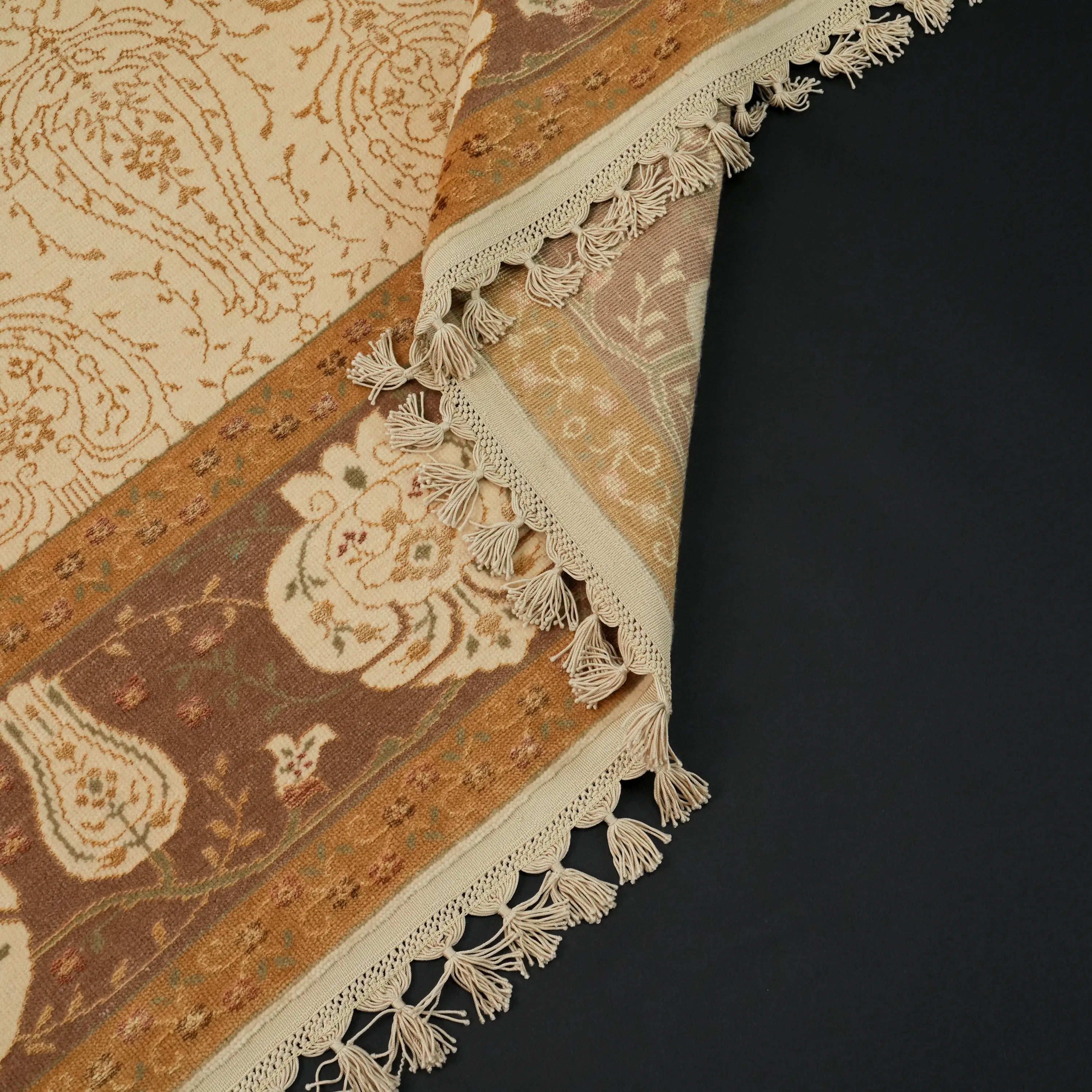 Hanzâde Series Handwoven Frame Patterned Cream Wool Rug