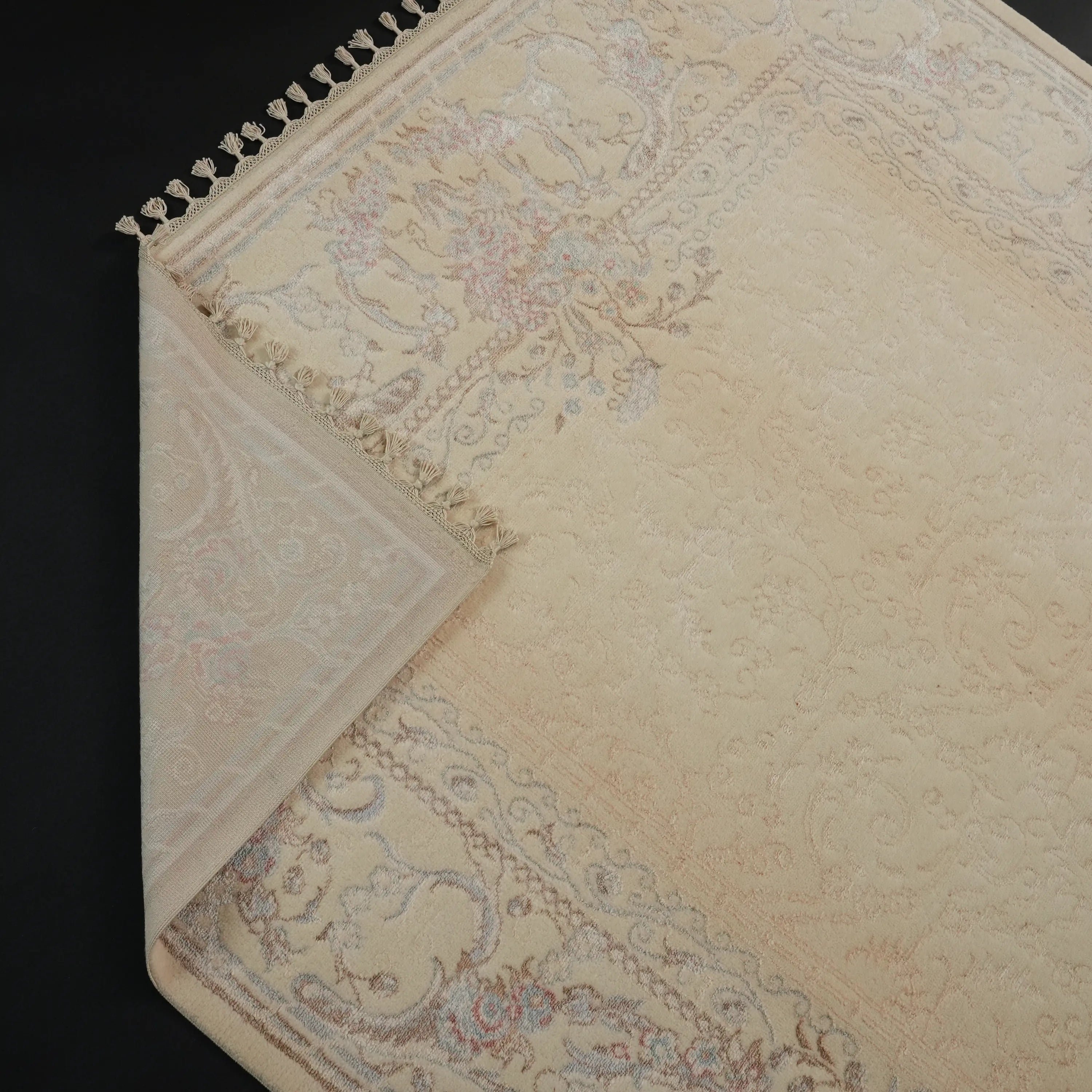 Hanzâde Series Handwoven Flower Pattern Cream Wool Rug