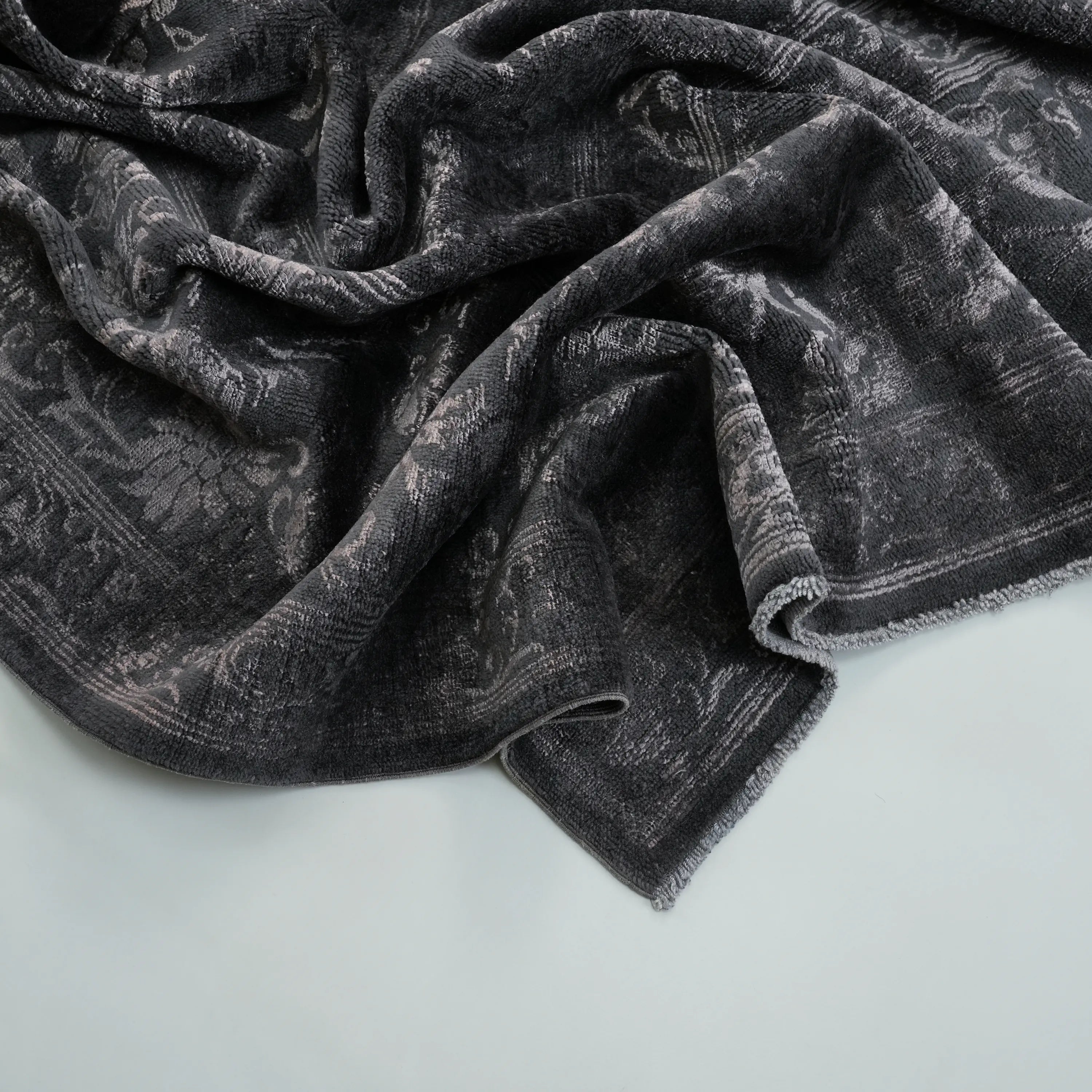 Hanzâde Series Frame Design Hand Woven Carpet