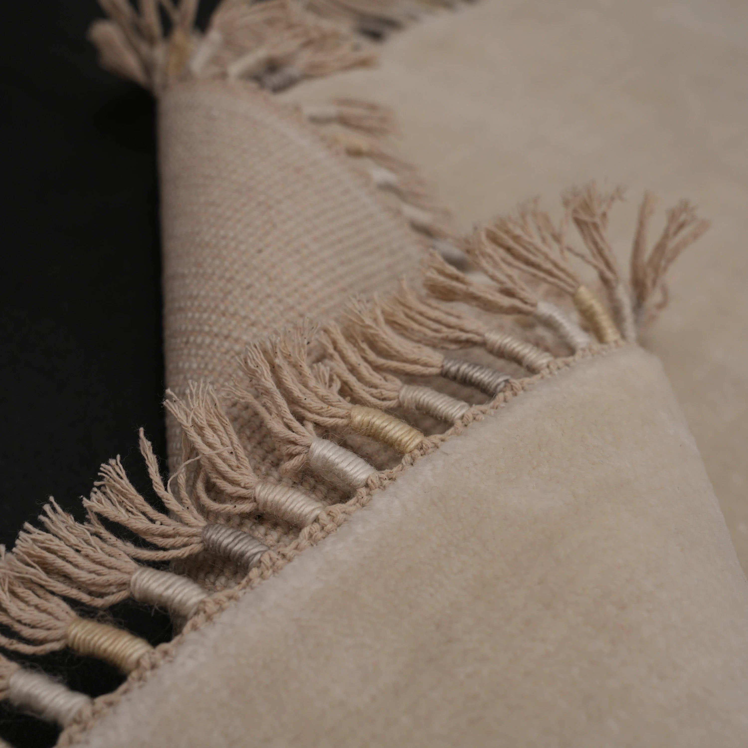 Hatıl Series Butterfly Patterned Tencel Natural Loom-Woven Rug