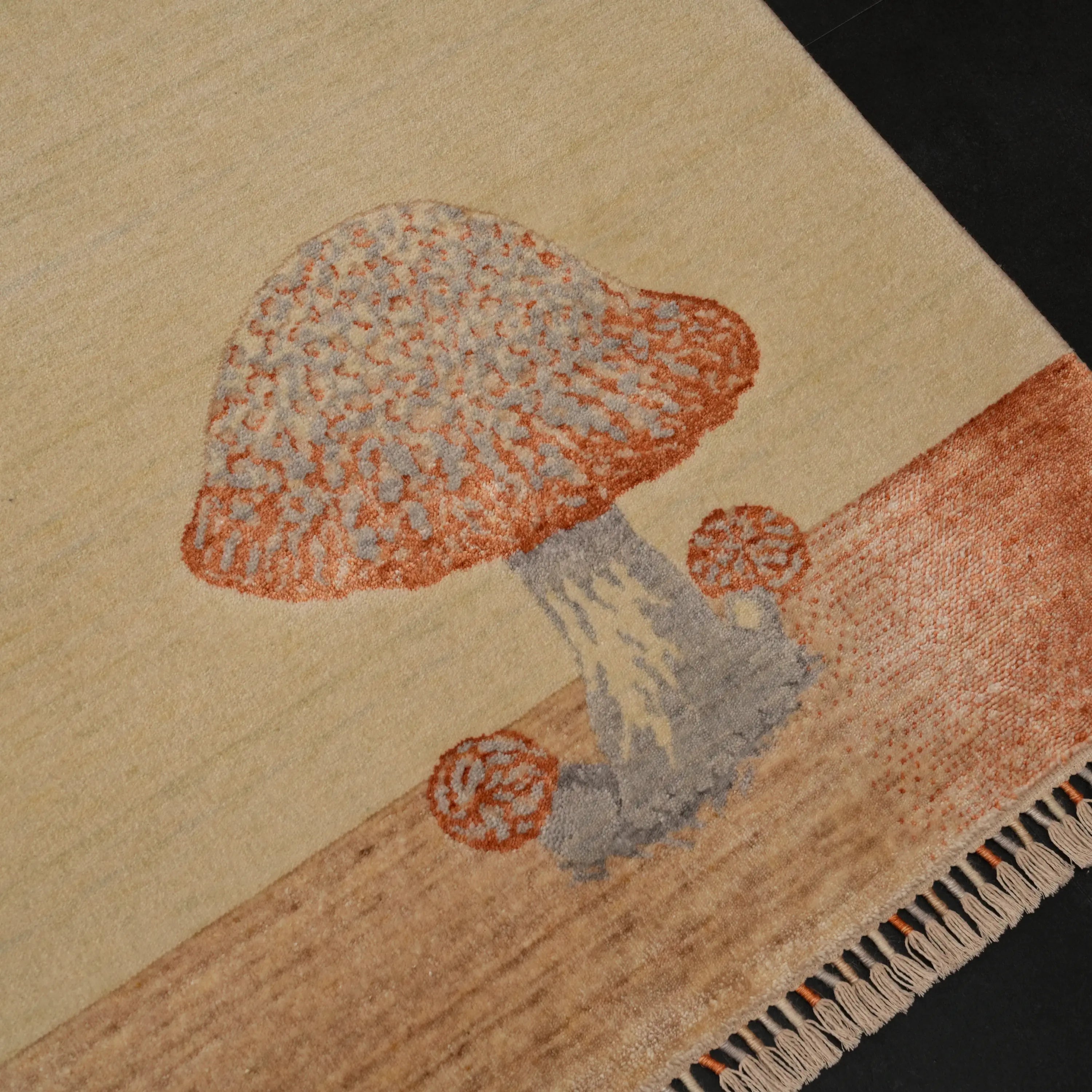 Hatıl Serisi Mantar Desenli Doğal Yün Tezgah Dokuma Halı