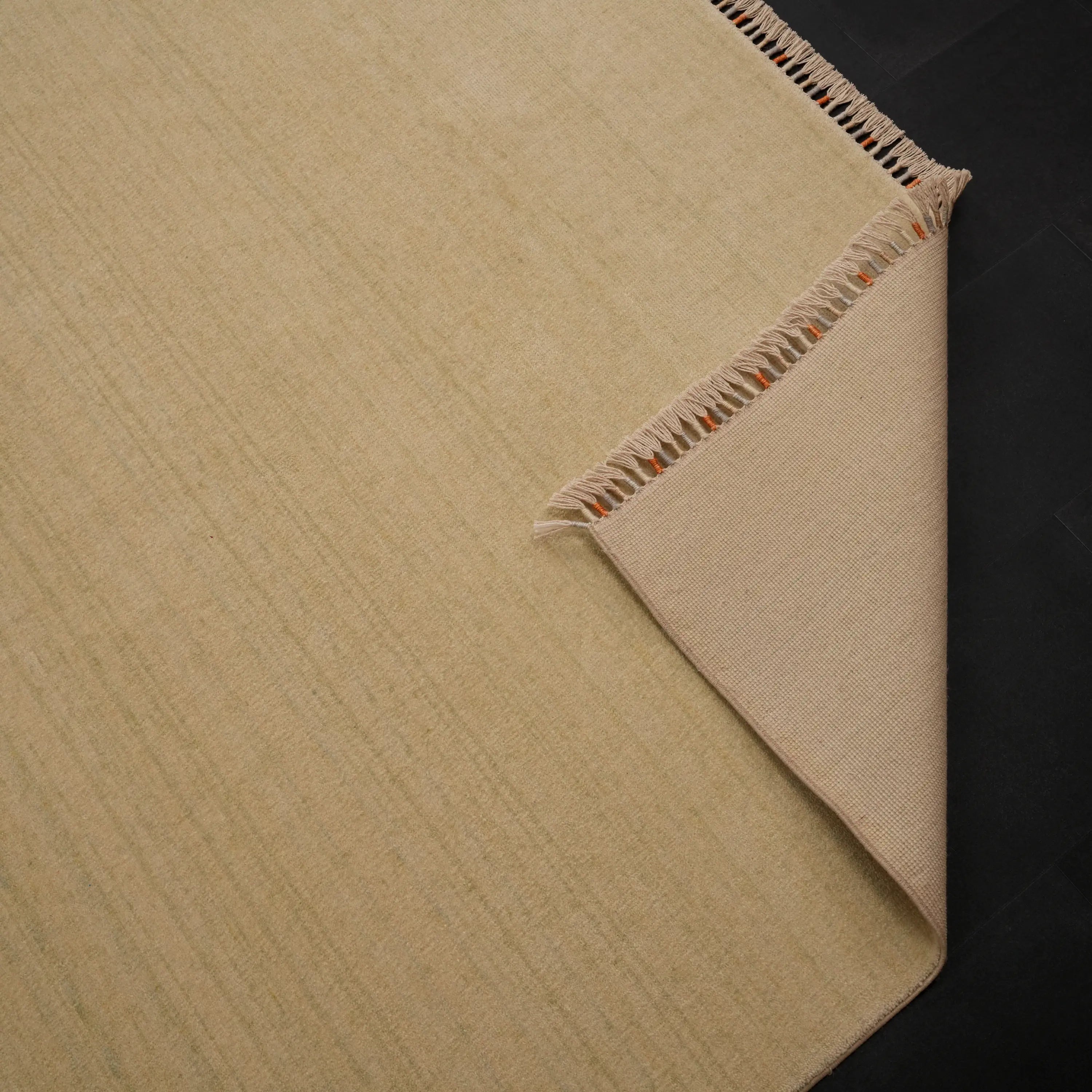 Hatıl Serisi Mantar Desenli Doğal Yün Tezgah Dokuma Halı