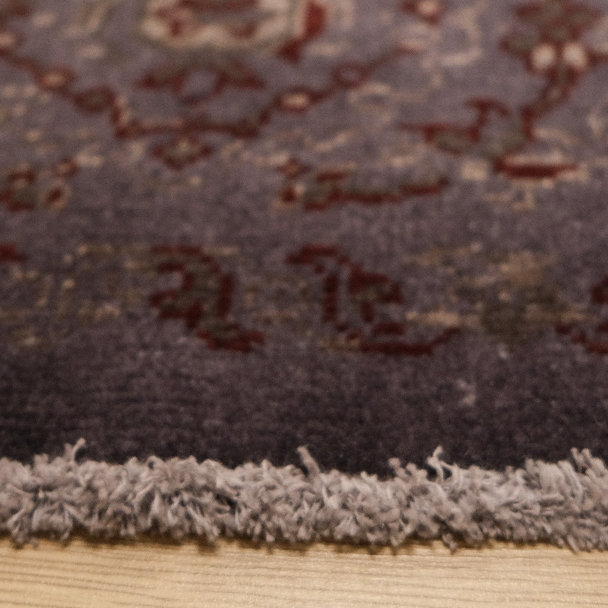 Heritage Series Vintage Design Machine Woven Carpet