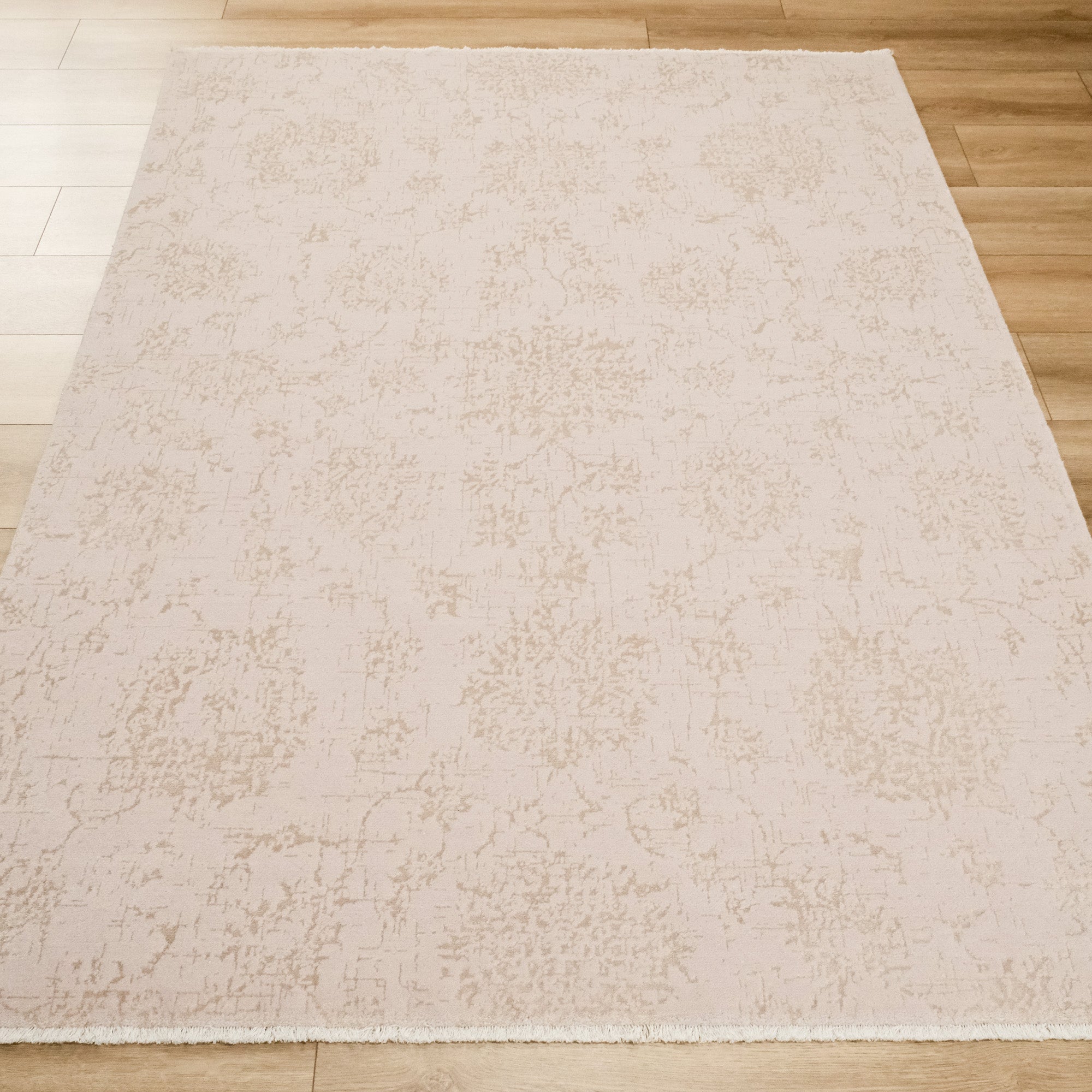 Heritage Series Vintage Design Machine Woven Carpet
