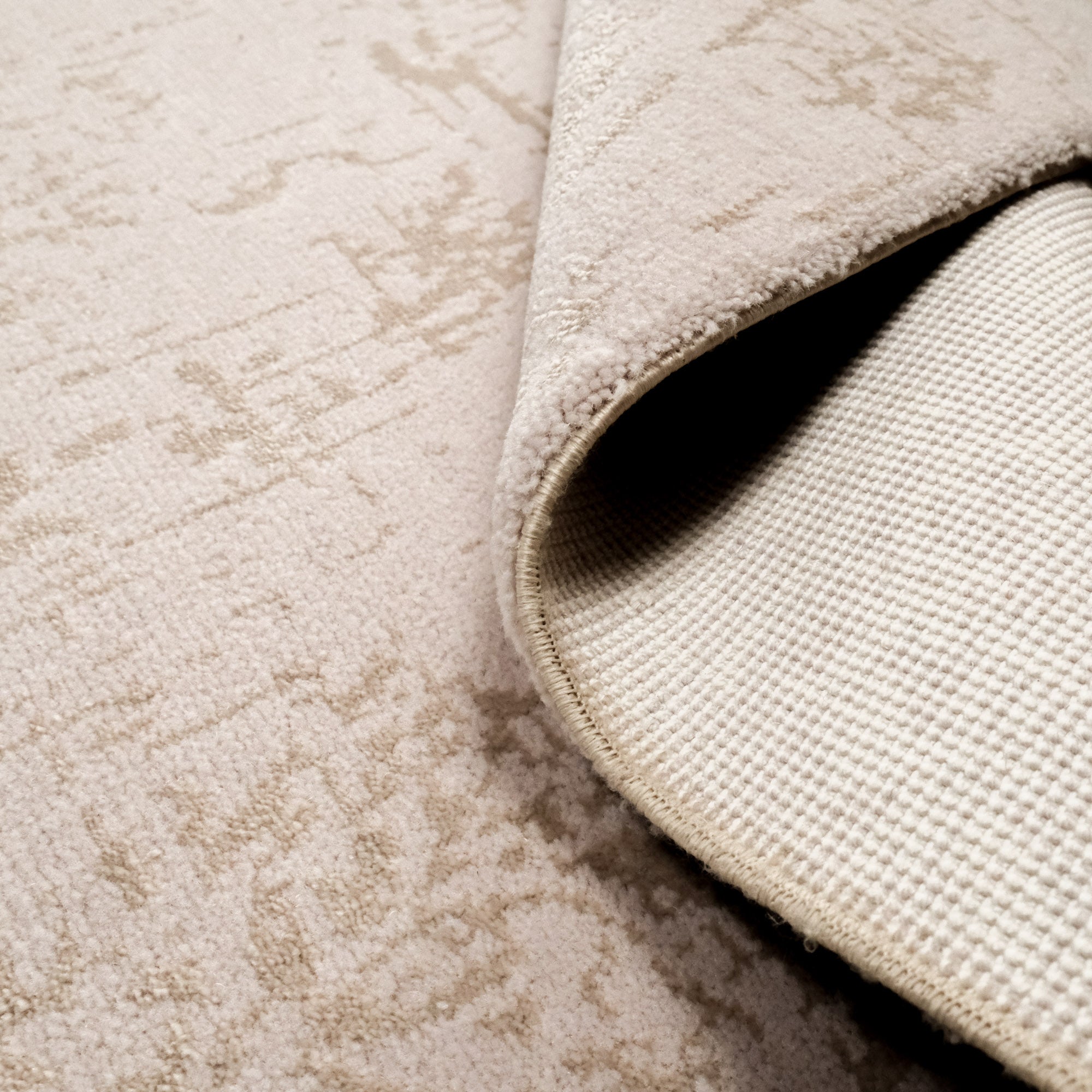 Heritage Series Vintage Design Machine Woven Carpet