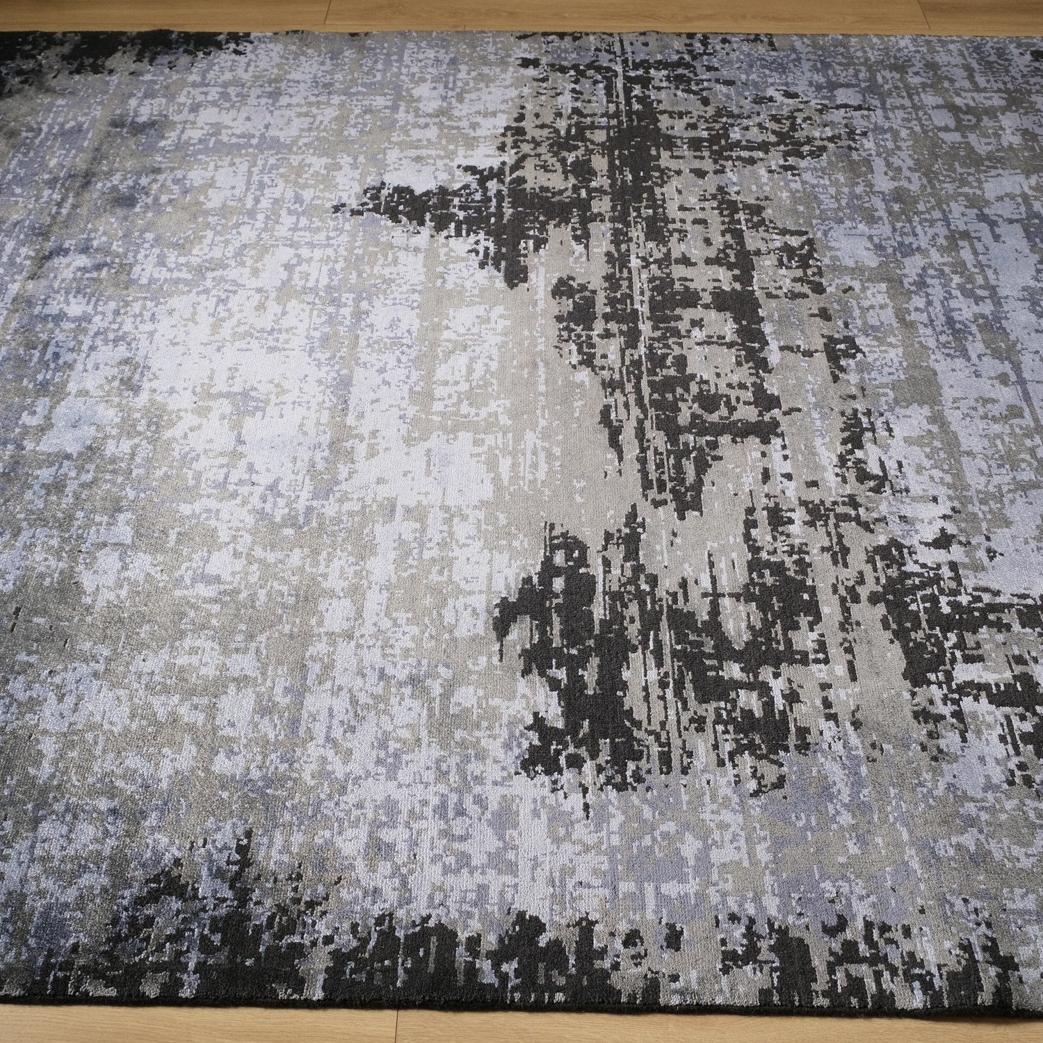 Heritage Serisi Tezgah Dokuma Soyut Desenli Lacivert Halı