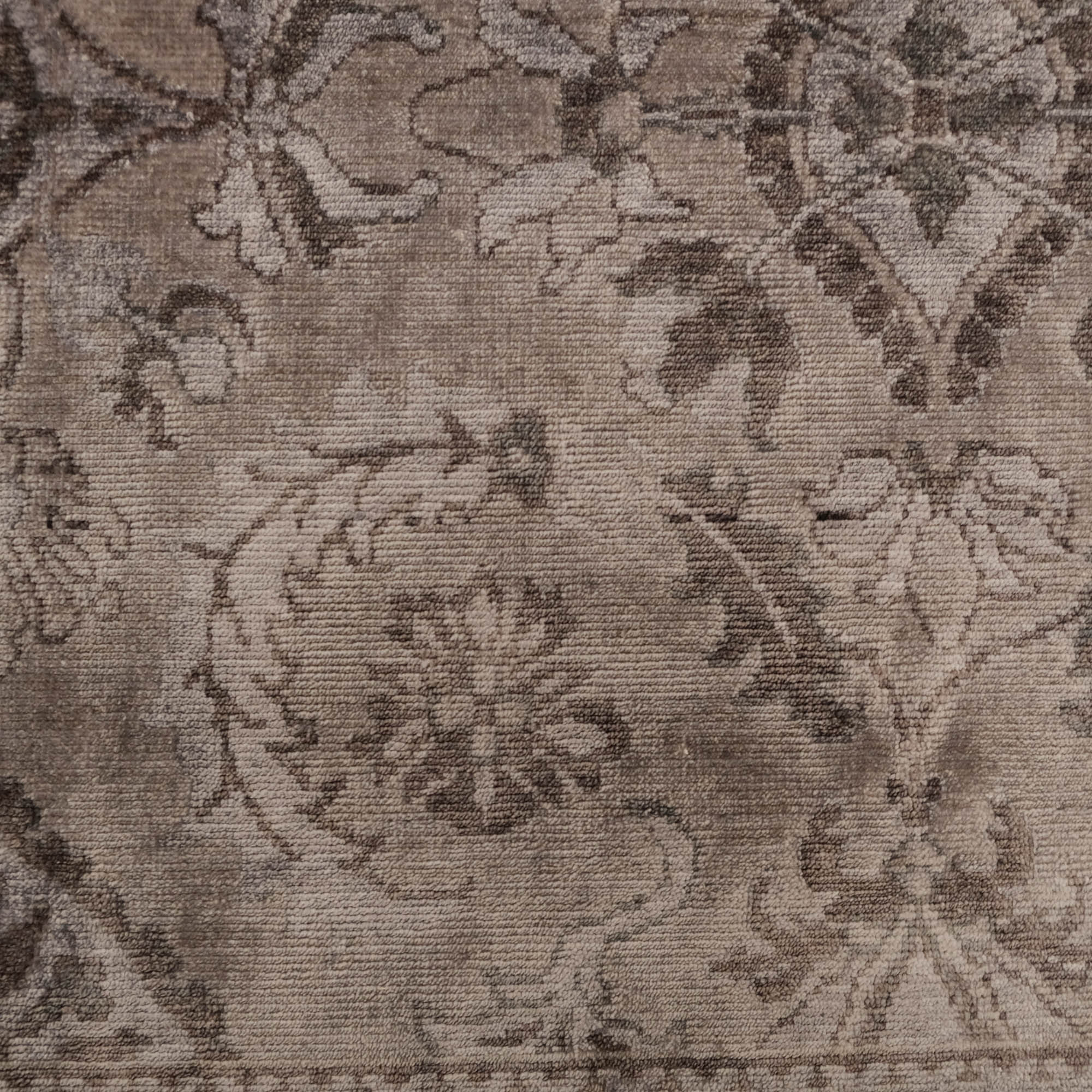 Heritage Series Loom-Woven Vintage Patterned Gray Rug