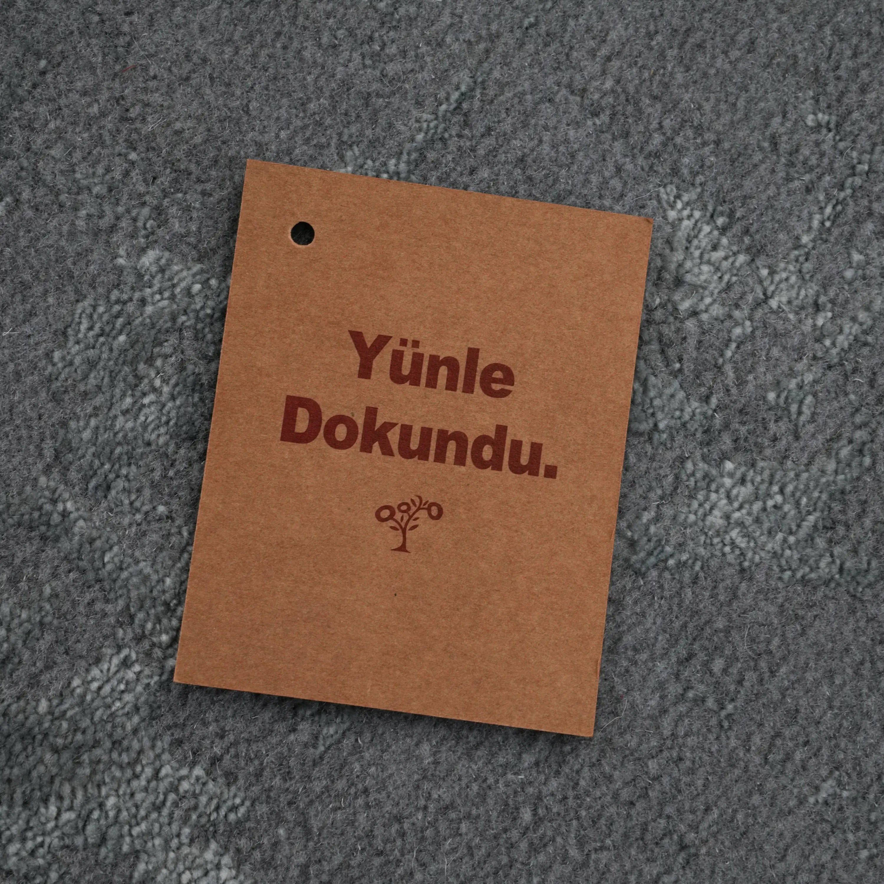 Heritage Series Vintage Patterned Gray Wool Loom Woven Rug