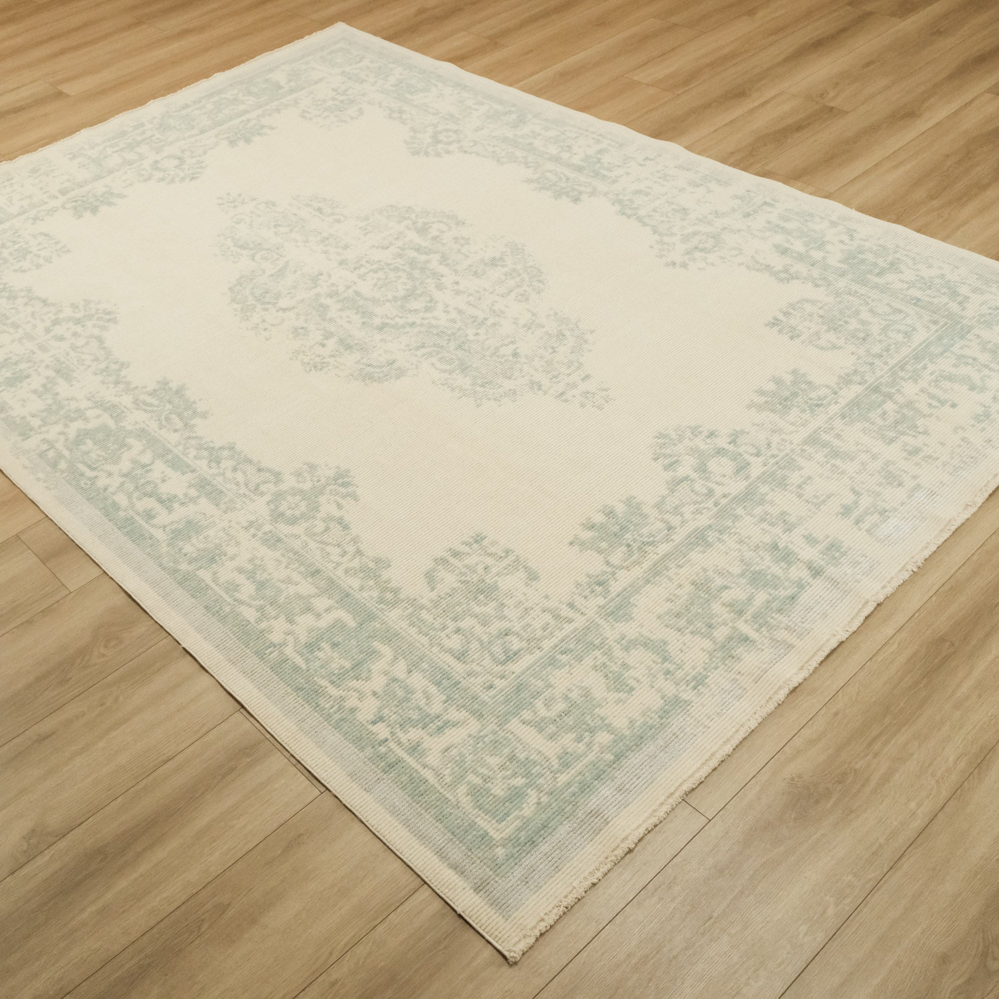Heritage Series Vintage Design Machine Woven Wool Carpet
