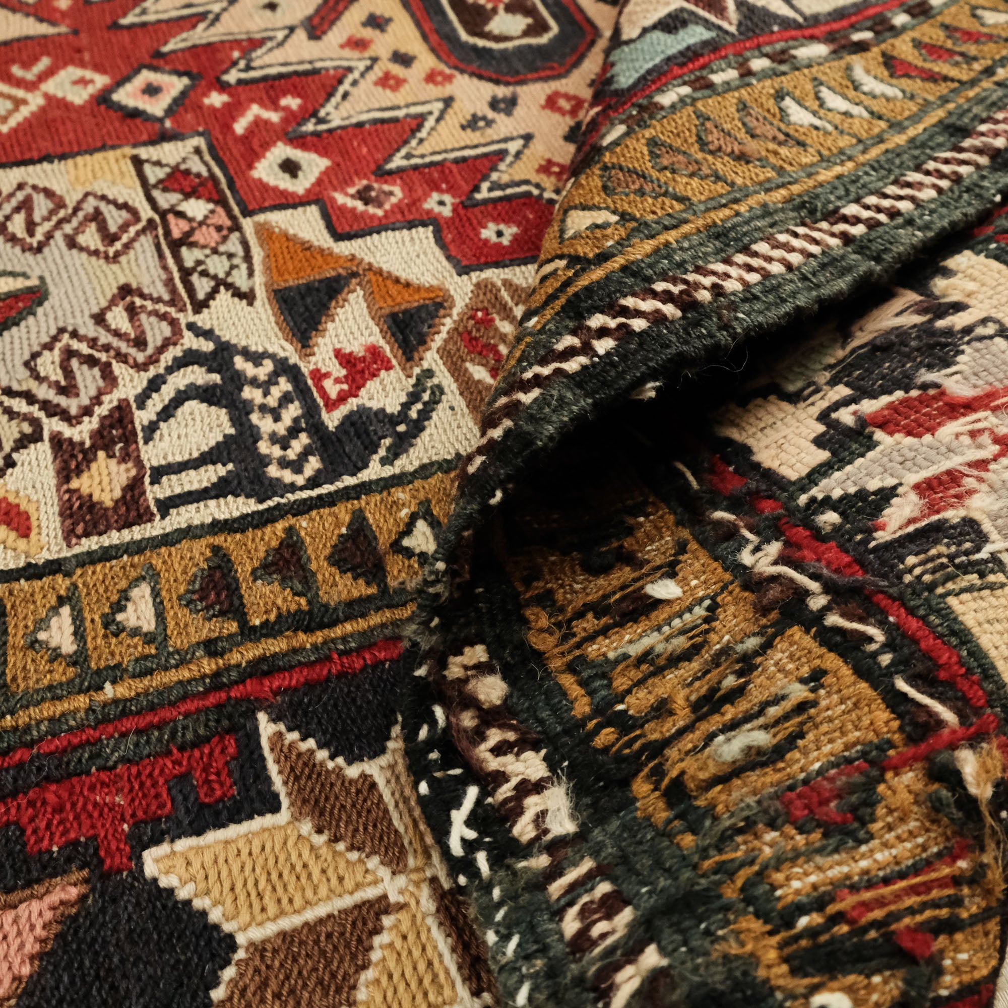 Otantik Desenli Şahseven El Dokuma İpekli Sumak Kilim