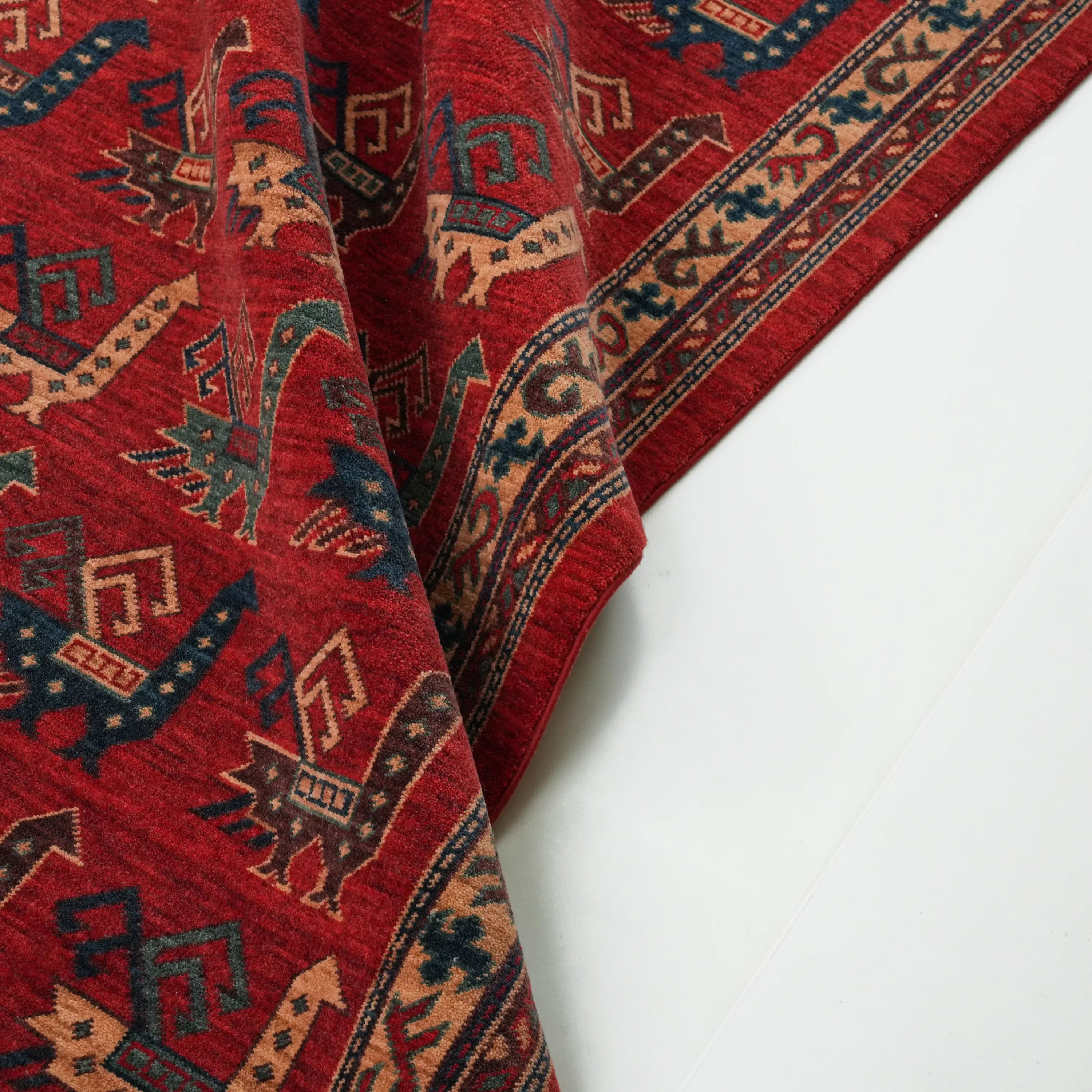 Kadim Serisi Anadolu Desenli Kırmızı Yün Tezgah Dokuma Halı