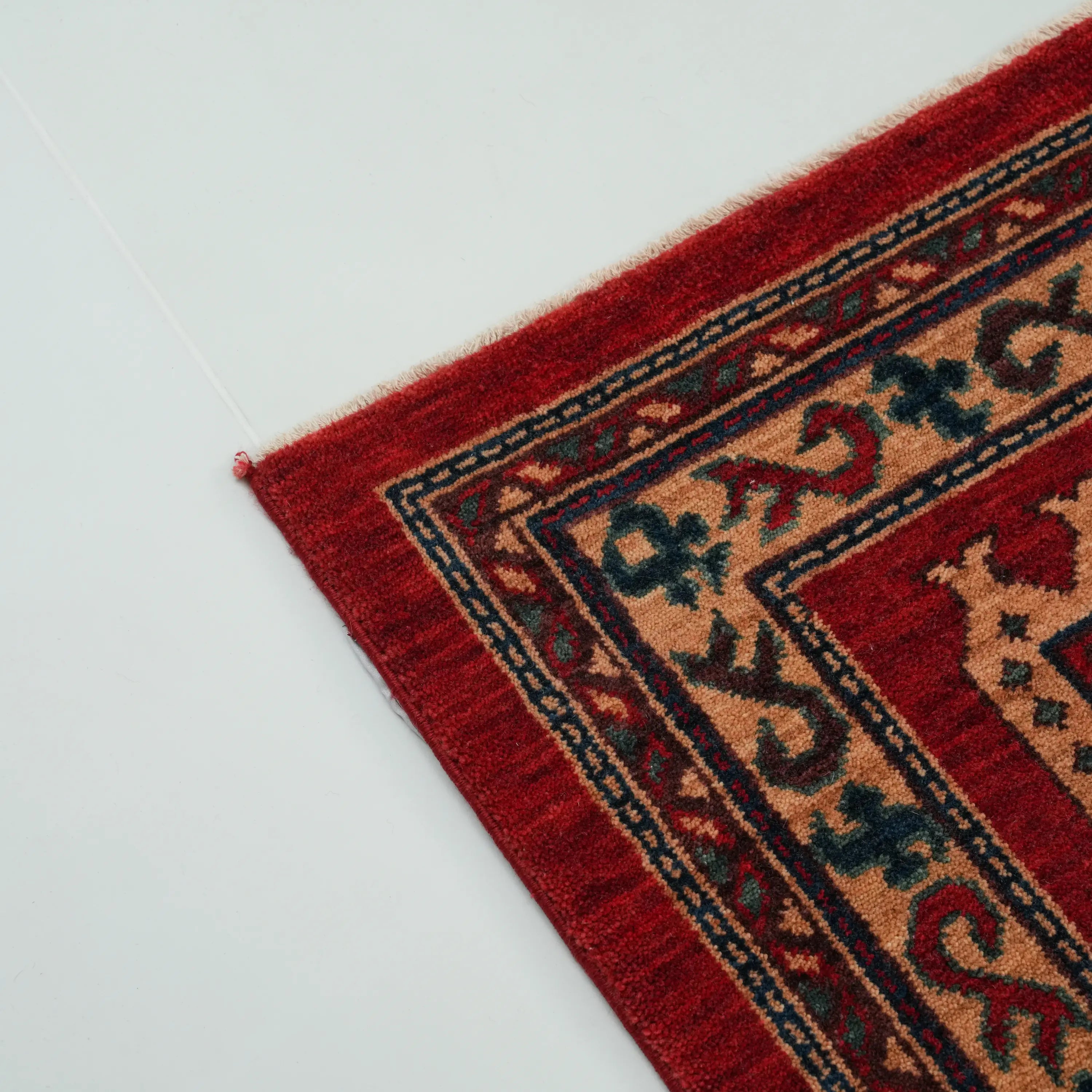 Kadim Serisi Anadolu Desenli Kırmızı Yün Tezgah Dokuma Halı