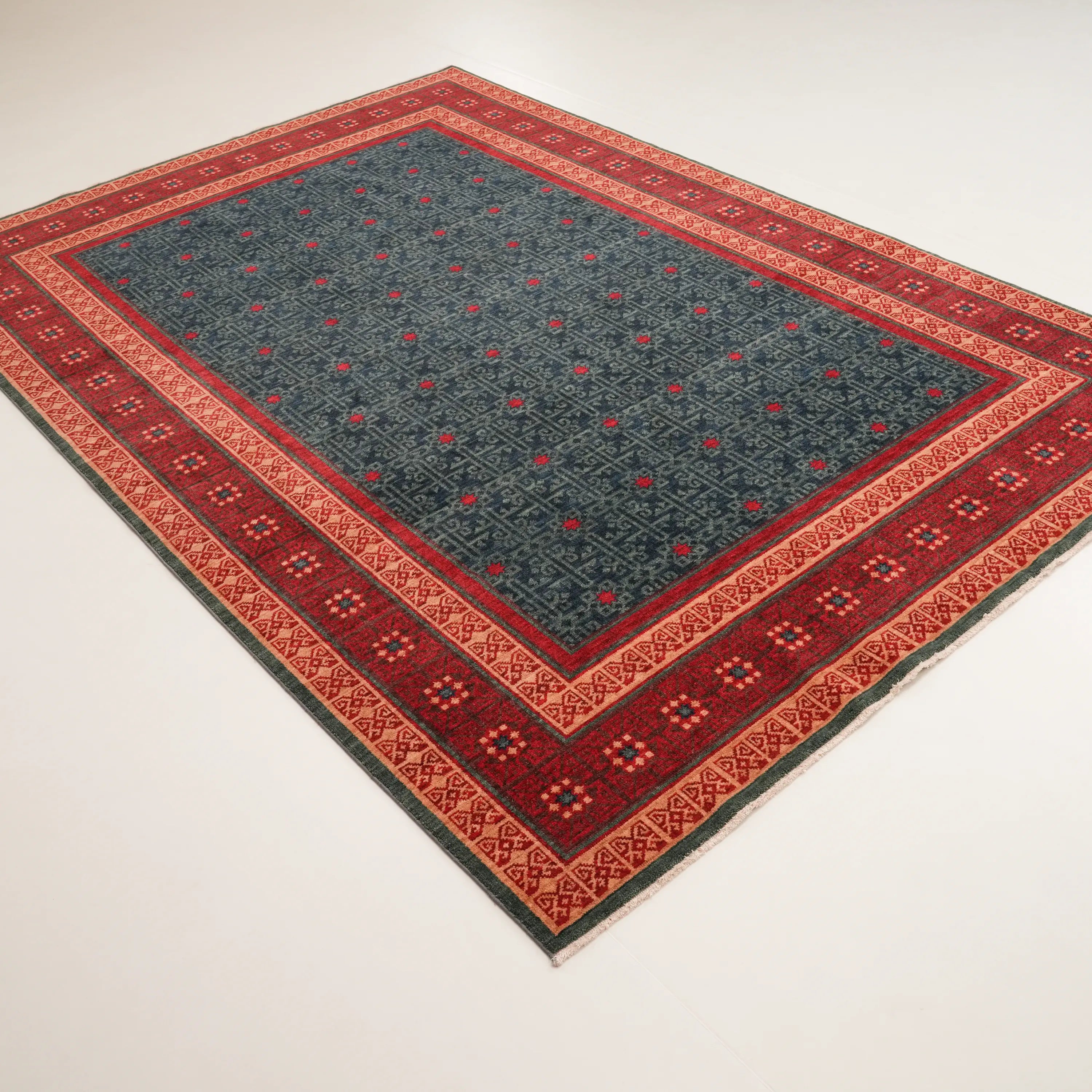 Kadim Serisi Anadolu Desenli Yün Mavi Tezgah Dokuma Halı