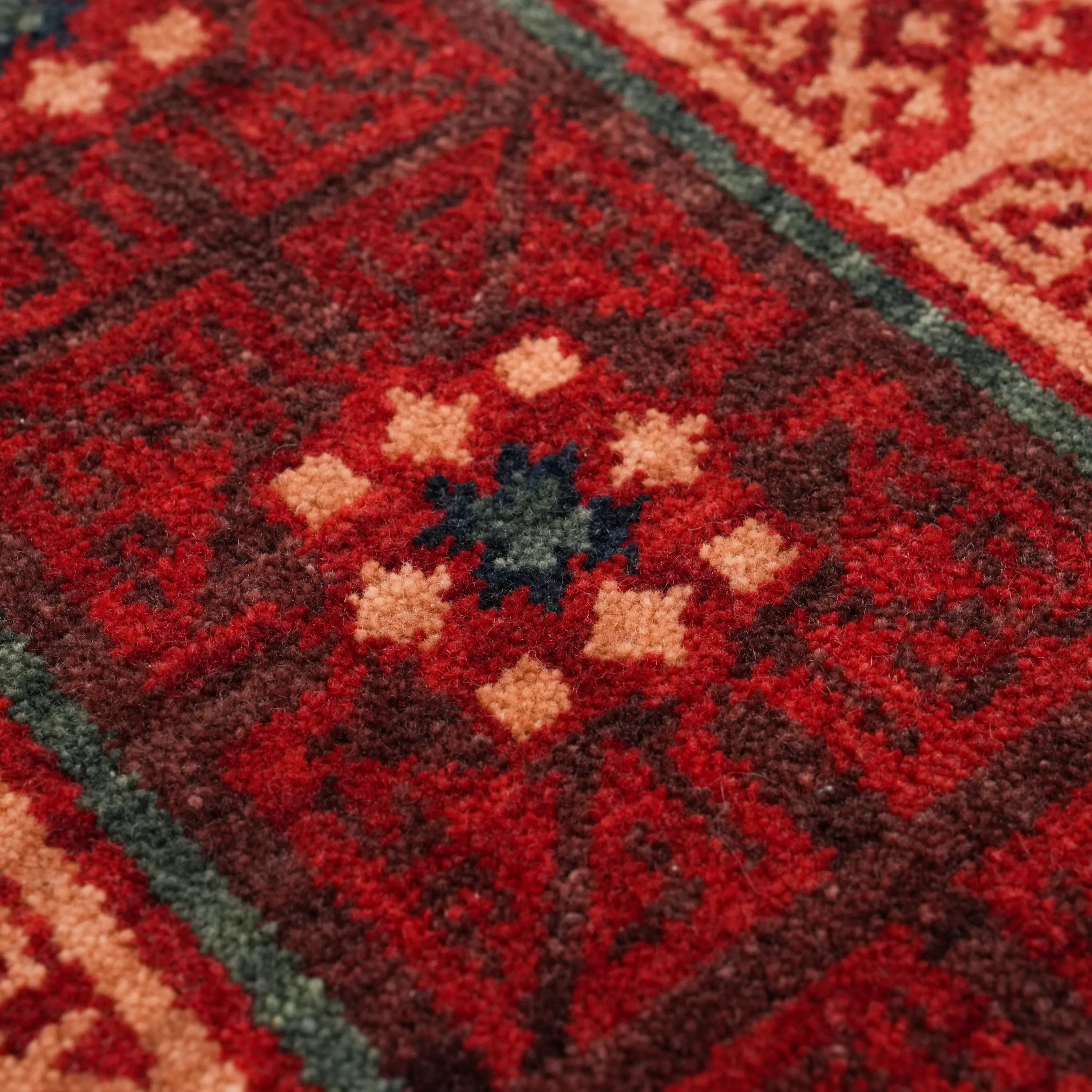 Kadim Serisi Anadolu Desenli Yün Mavi Tezgah Dokuma Halı