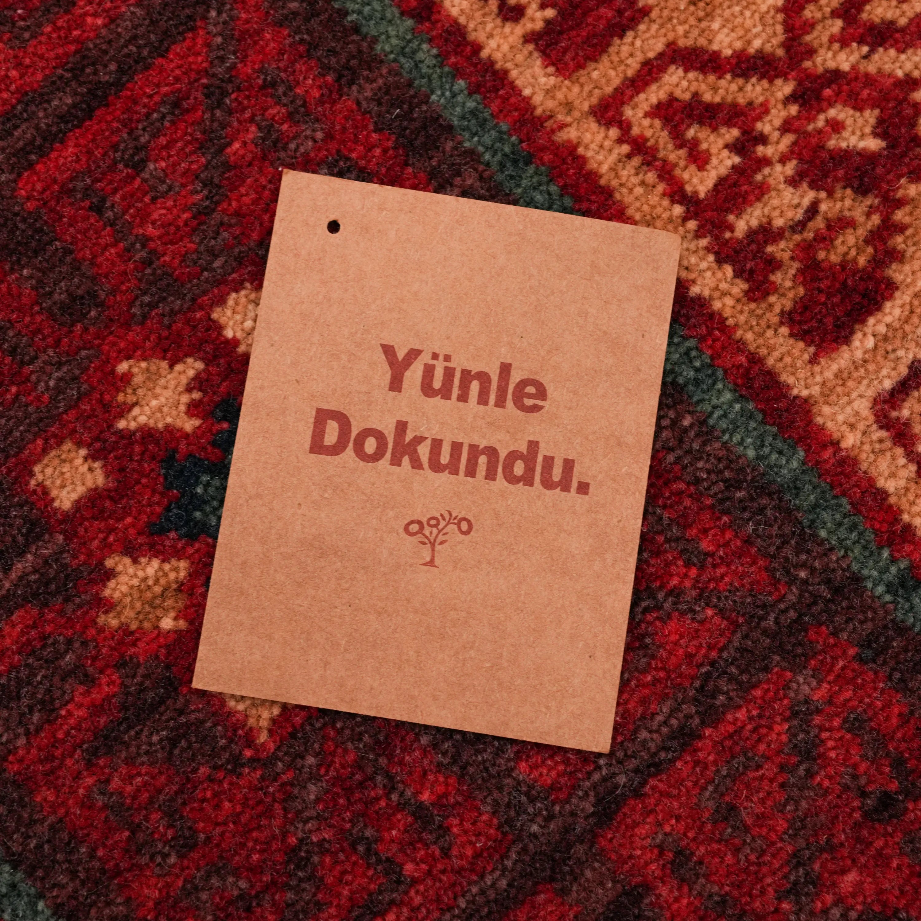 Kadim Serisi Anadolu Desenli Yün Mavi Tezgah Dokuma Halı