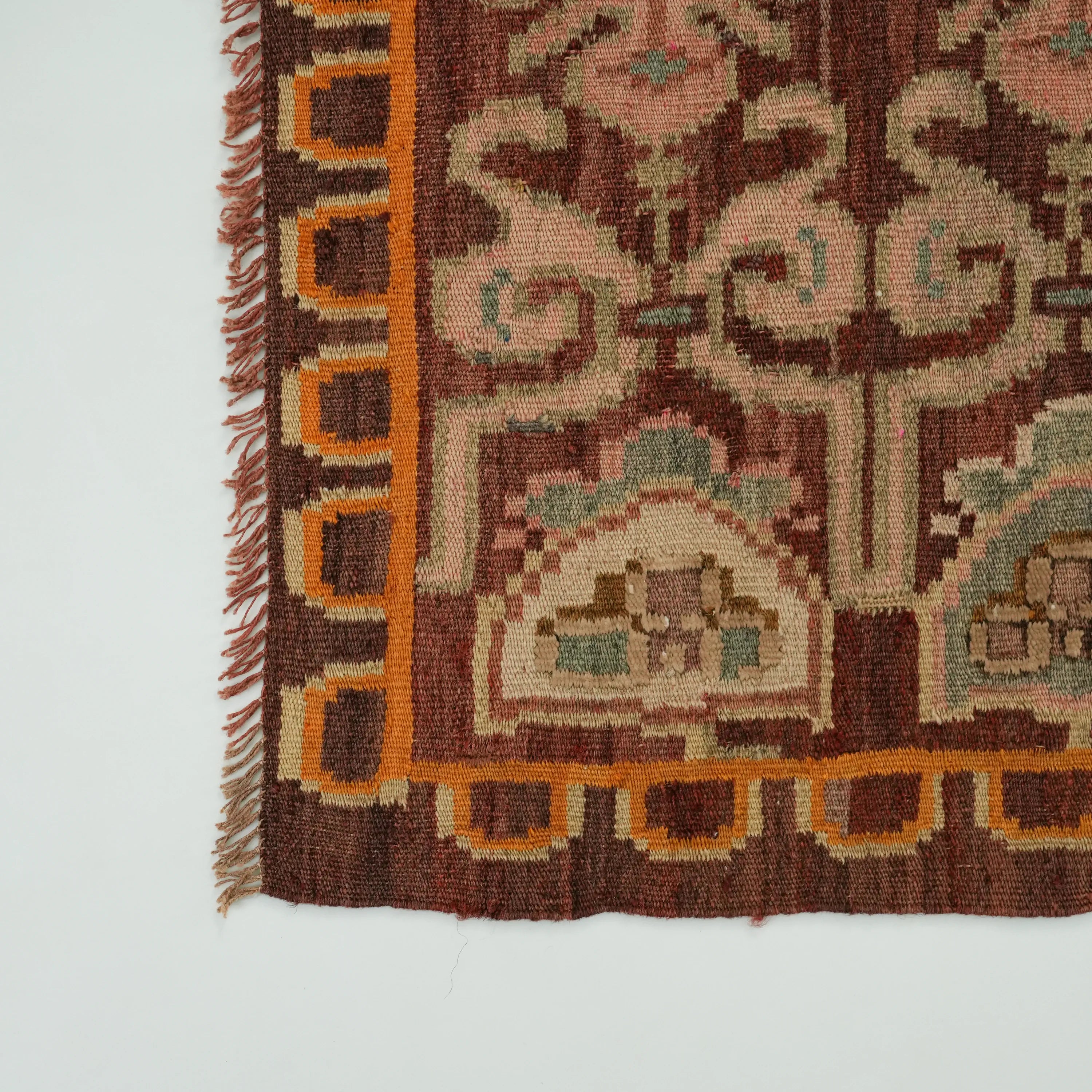 Karabağ Desenli El Dokuma Kahverengi Kilim