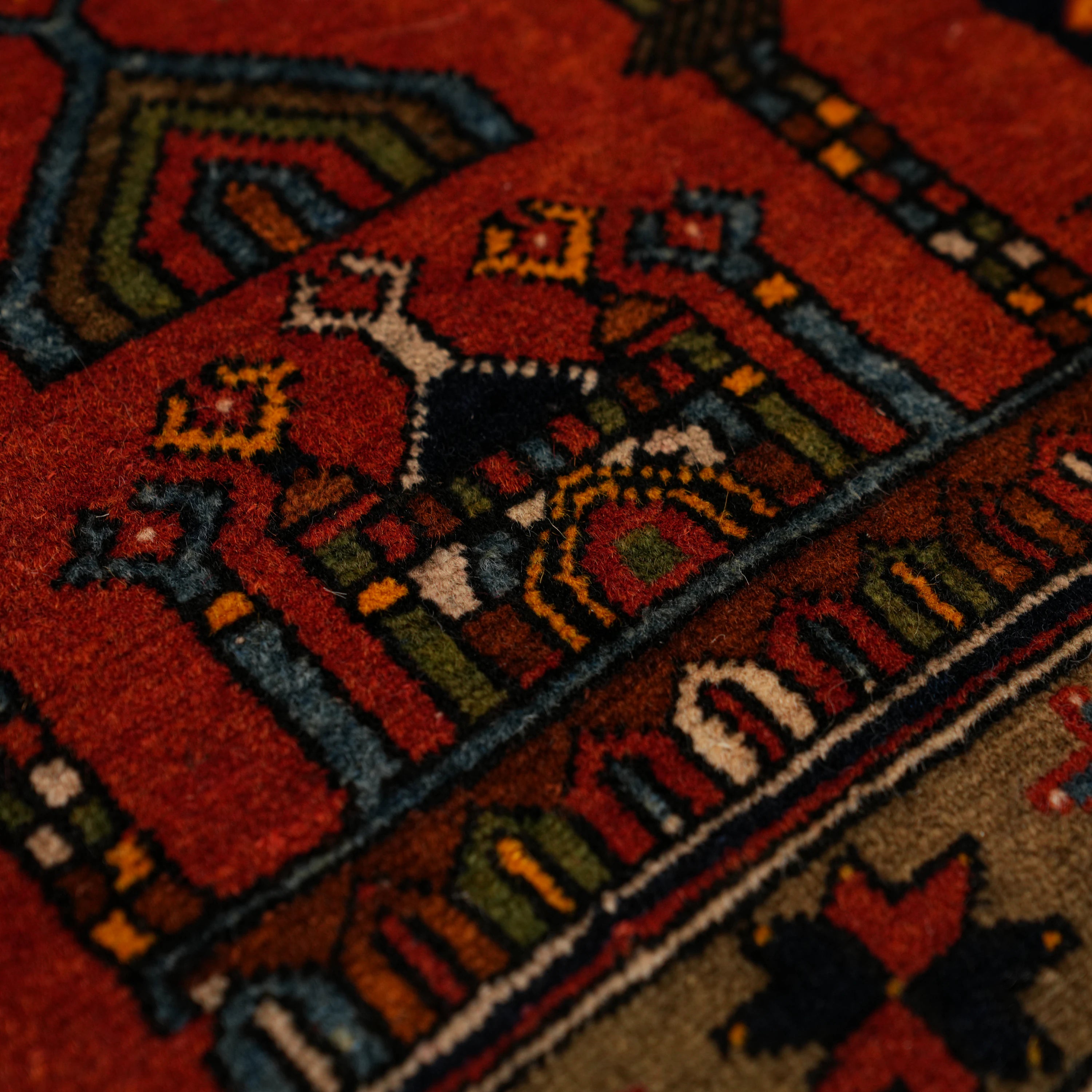 Köy Dokuma 80+ Yaş Sandık Eskisi Kök Boya Yahyalı Seccade Halı