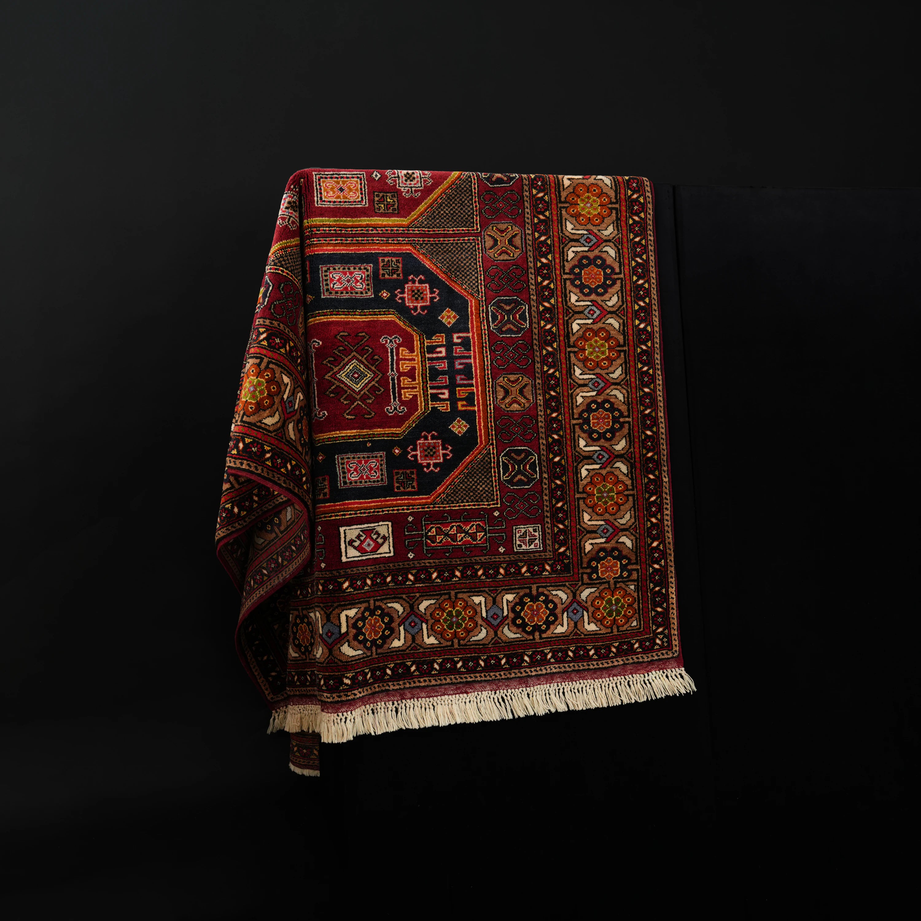 Köy Dokuma Kirmen Sandık Yenisi 70+ Yaş Niğde Kışlakçı Halısı