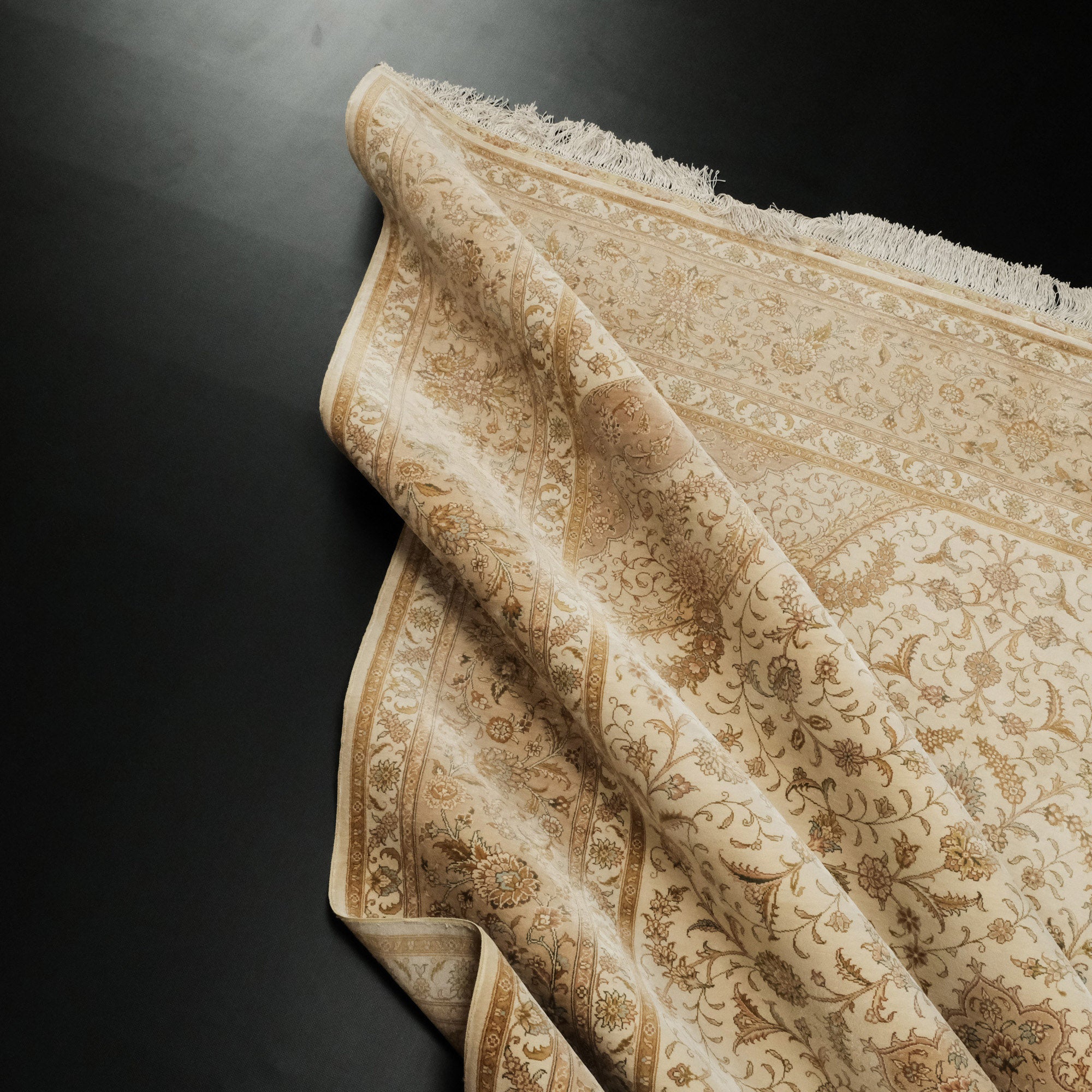 Frame Design Hand Woven Carpet