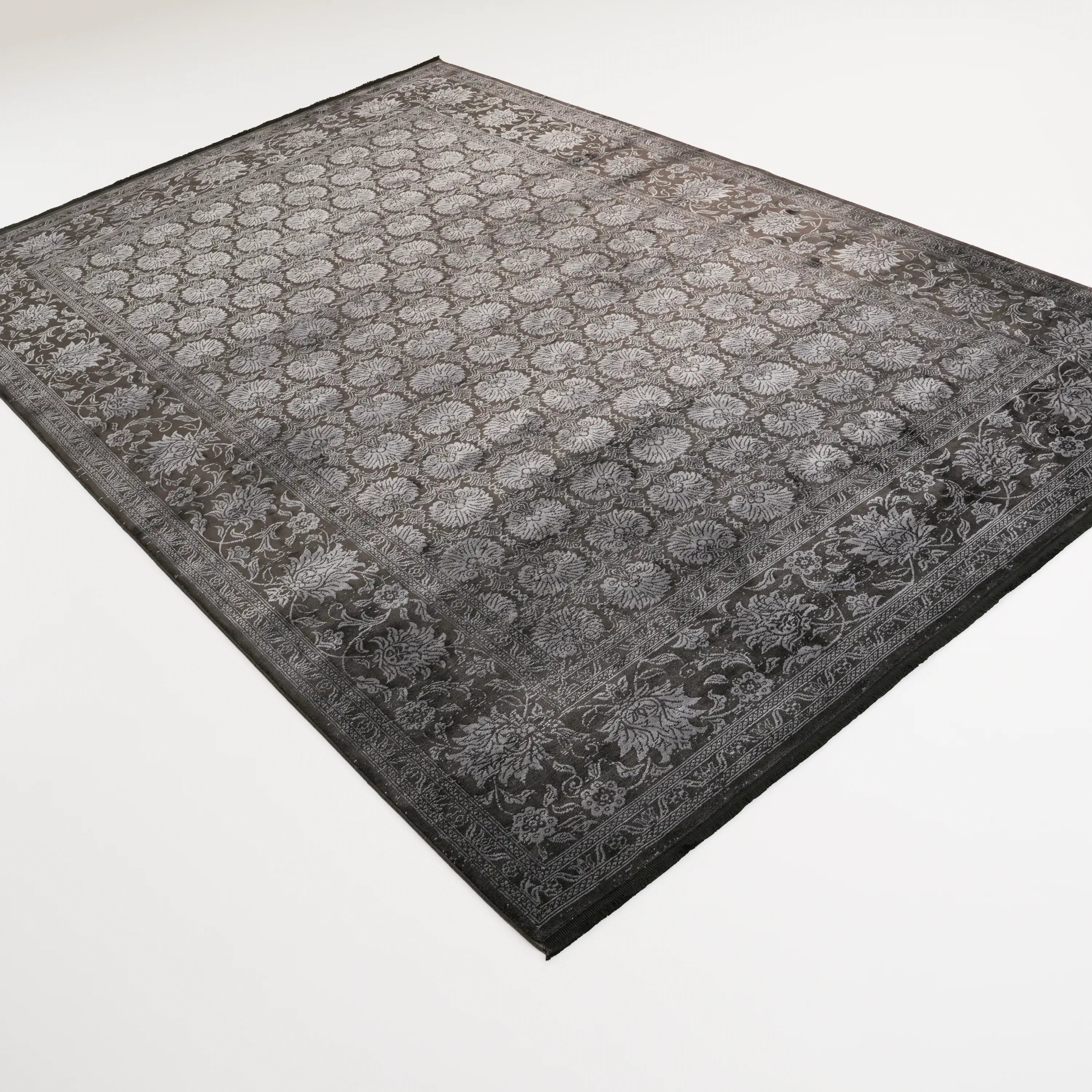 Lugano Serisi Makine Dokuma Uşak Desenli Siyah Halı