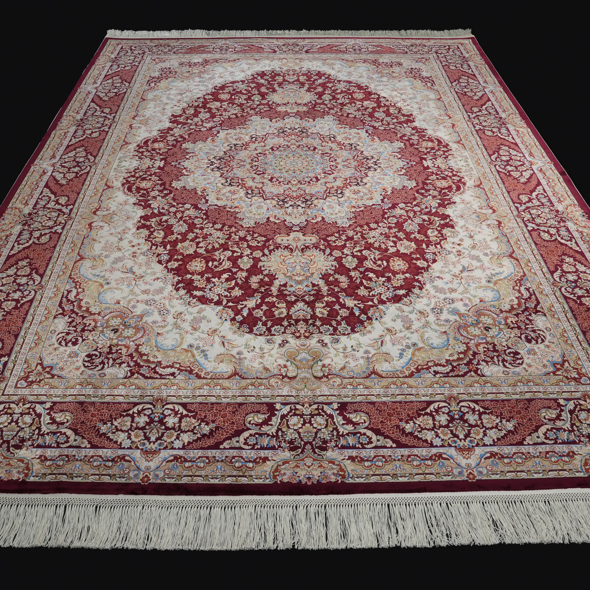 Madalyon Desenli Bordo Bambu Viskon Halı — makine dokuma