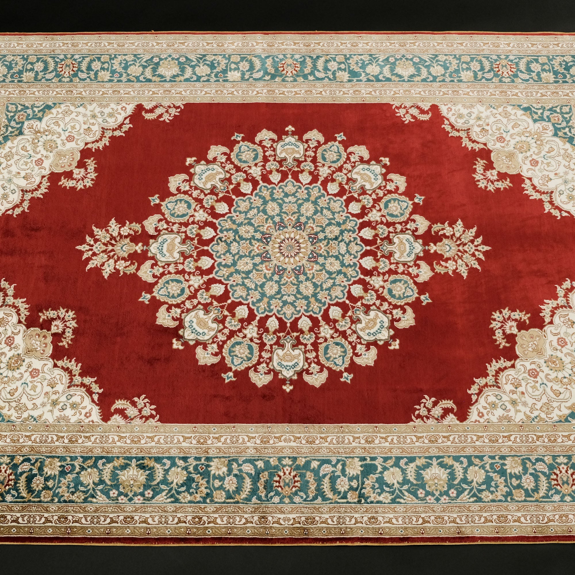 Medallion Patterned Red Handwoven Viscose Rug