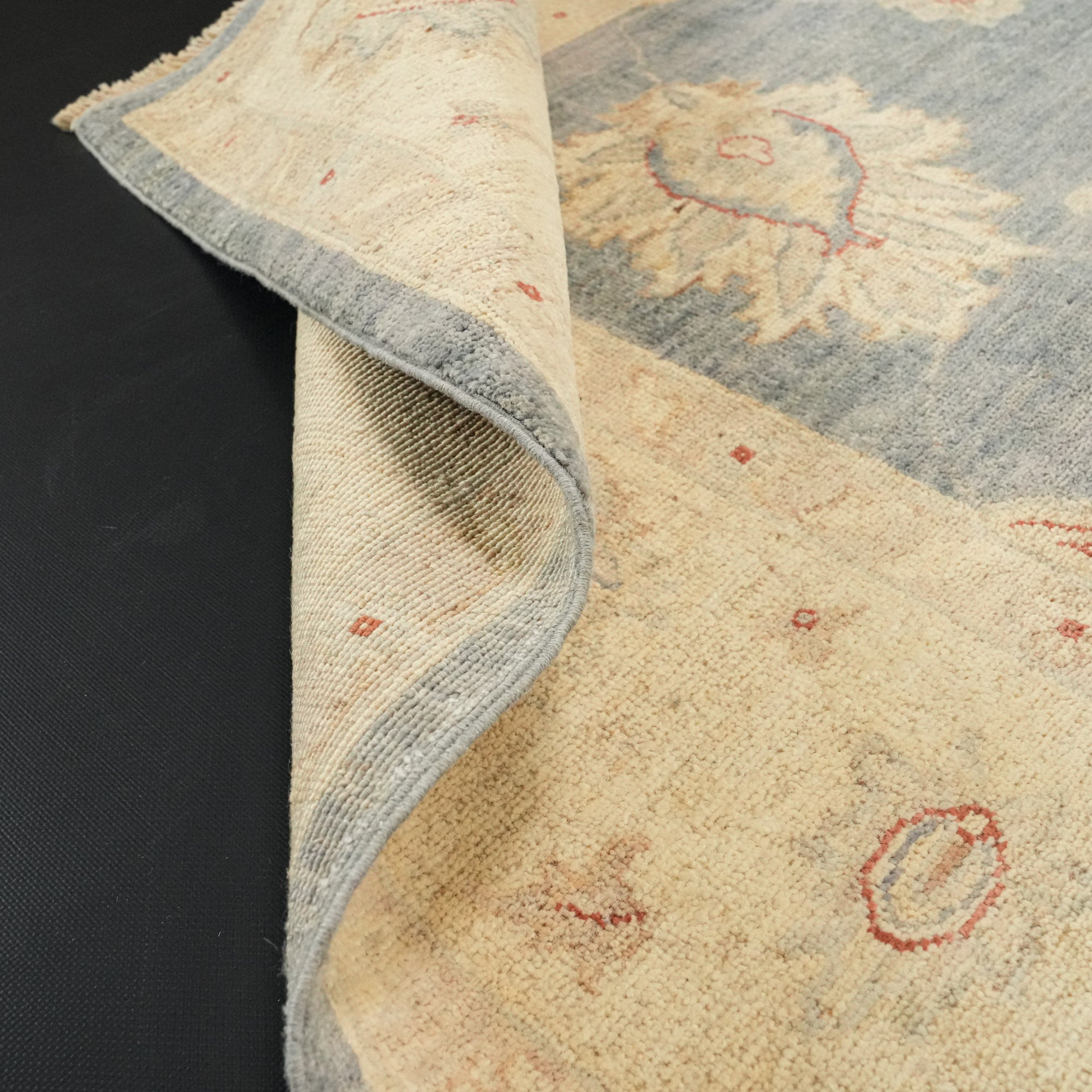 Mahal Series Hand-Woven Uşak Patterned Blue Wool Carpet