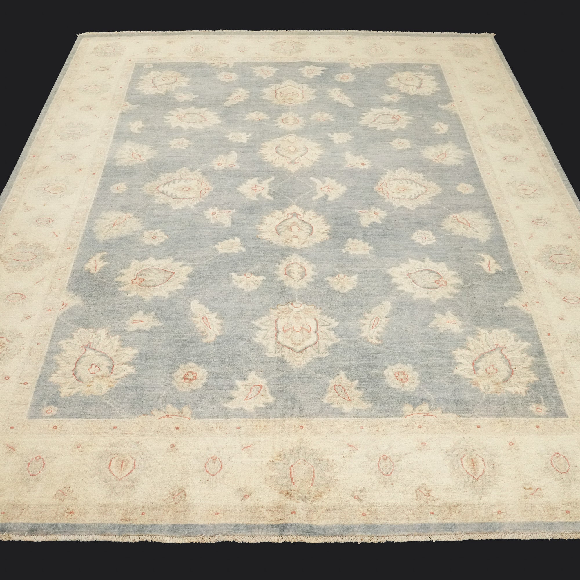 Mahal Serisi El Dokuma Uşak Desenli Mavi Yün Halı