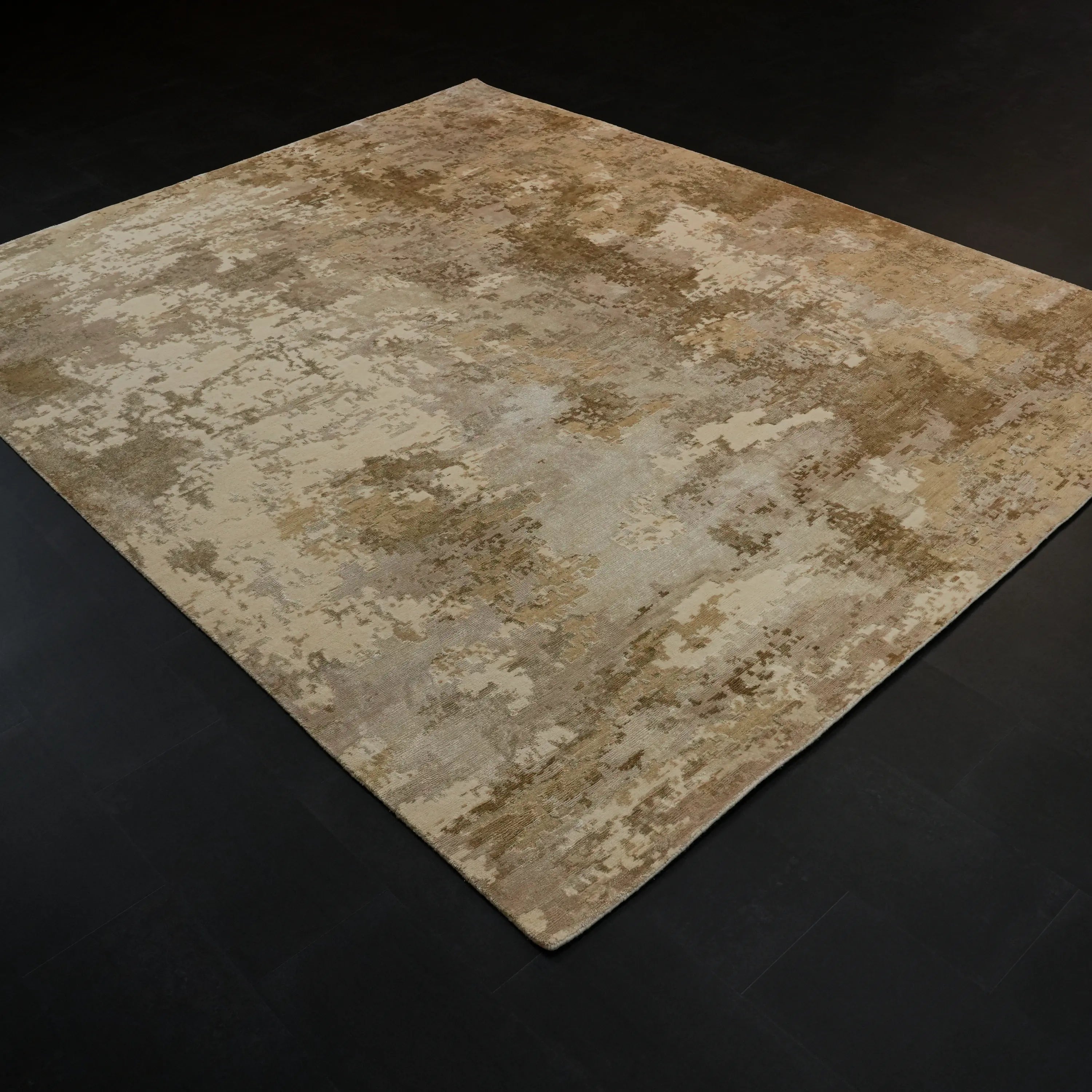 Maison Series Handwoven Abstract Pattern Beige Wool Rug