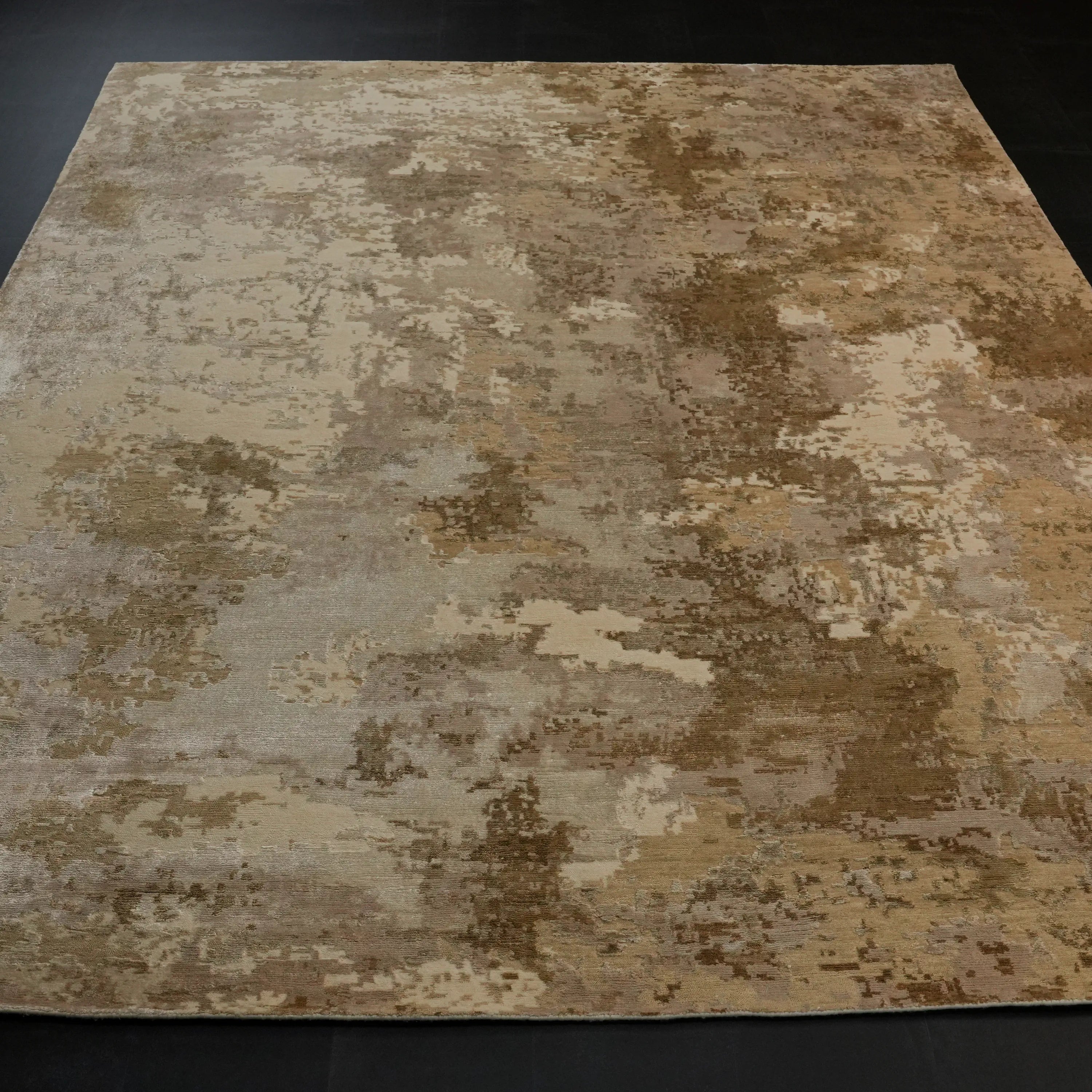 Maison Series Handwoven Abstract Pattern Beige Wool Rug