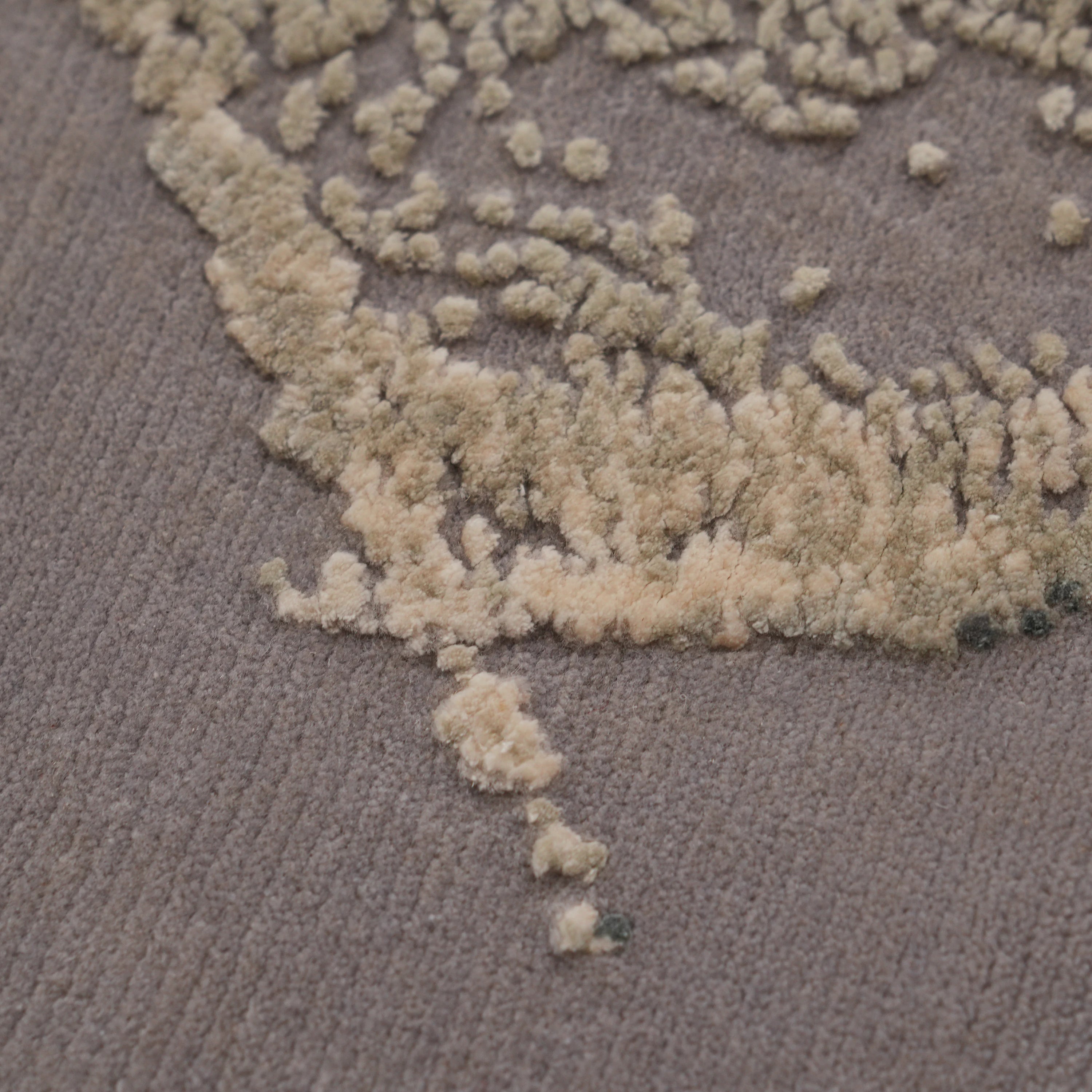 Maison Serisi El Dokuma Soyut Desenli Gri Yün Halı