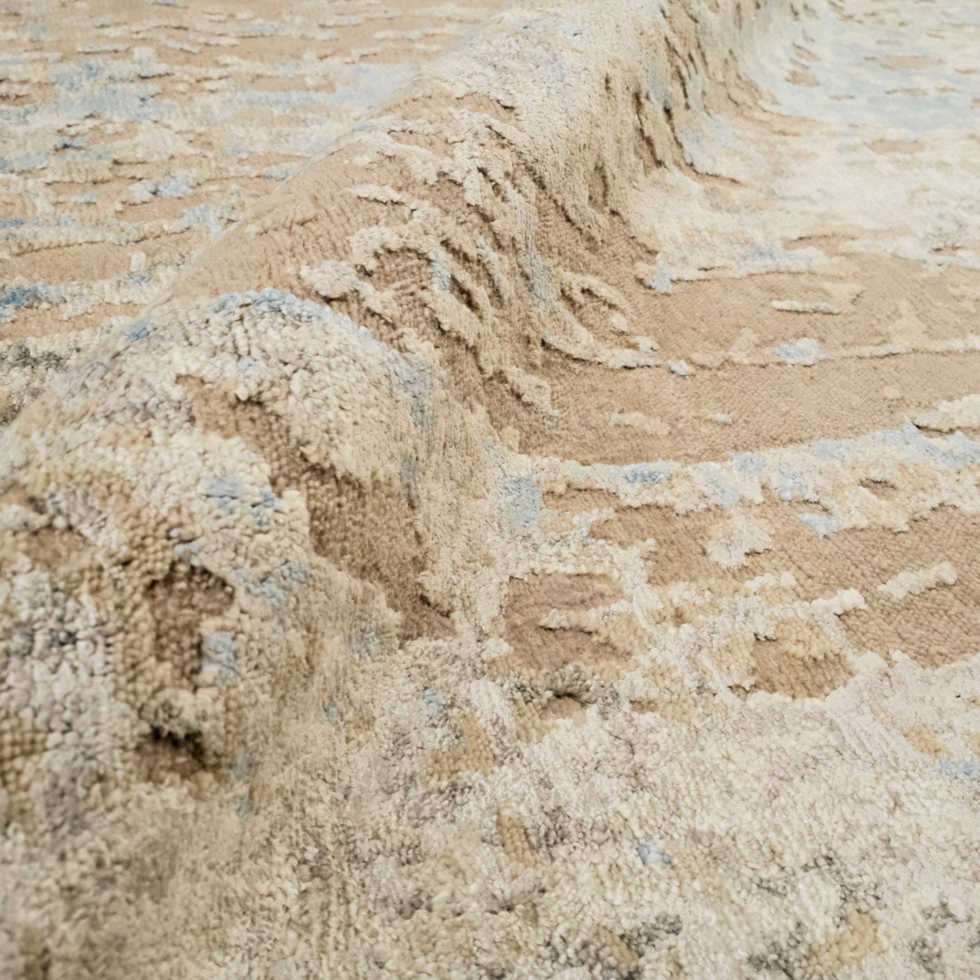 Hand Woven Abstract Patterned Cream Carpet