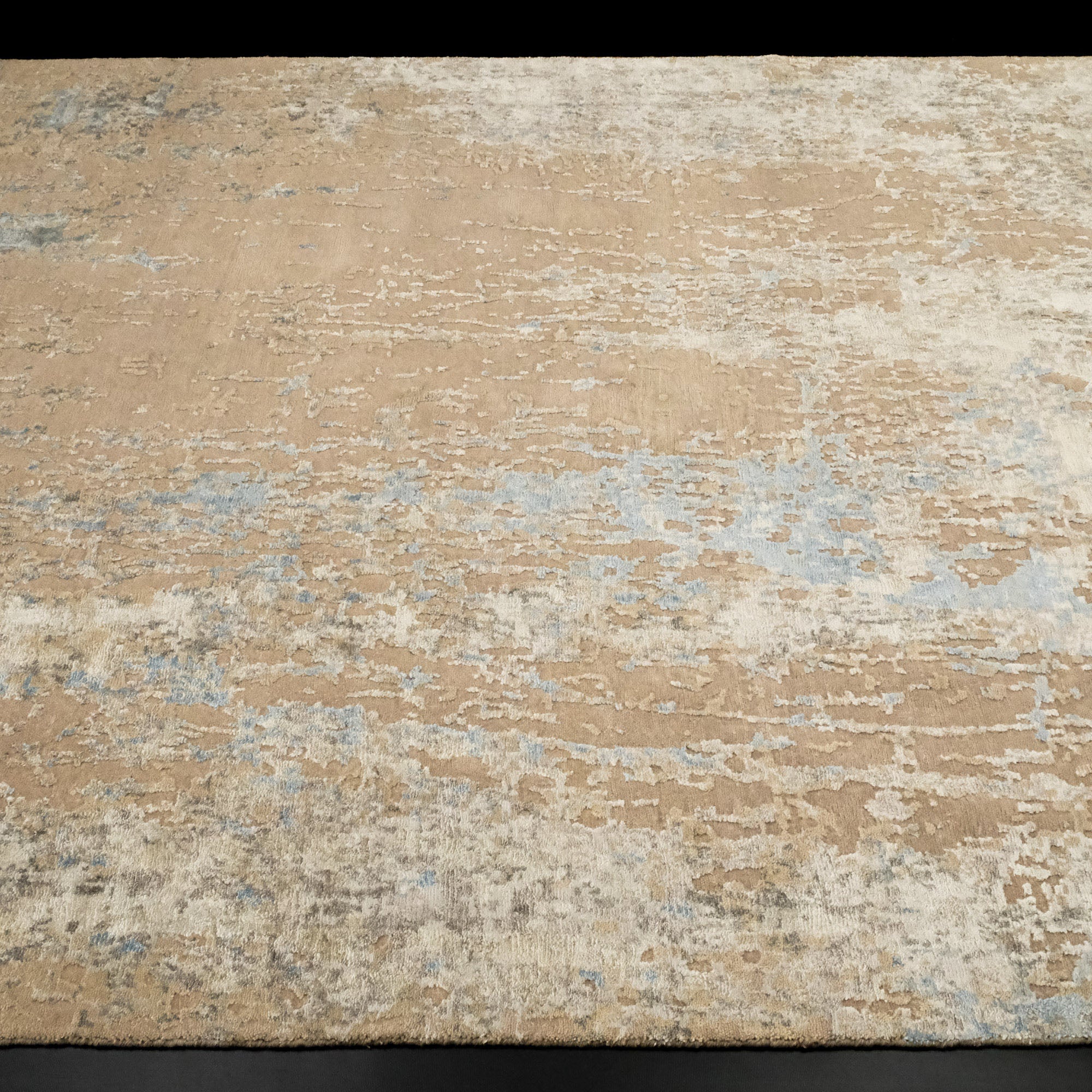 Hand Woven Abstract Patterned Cream Carpet