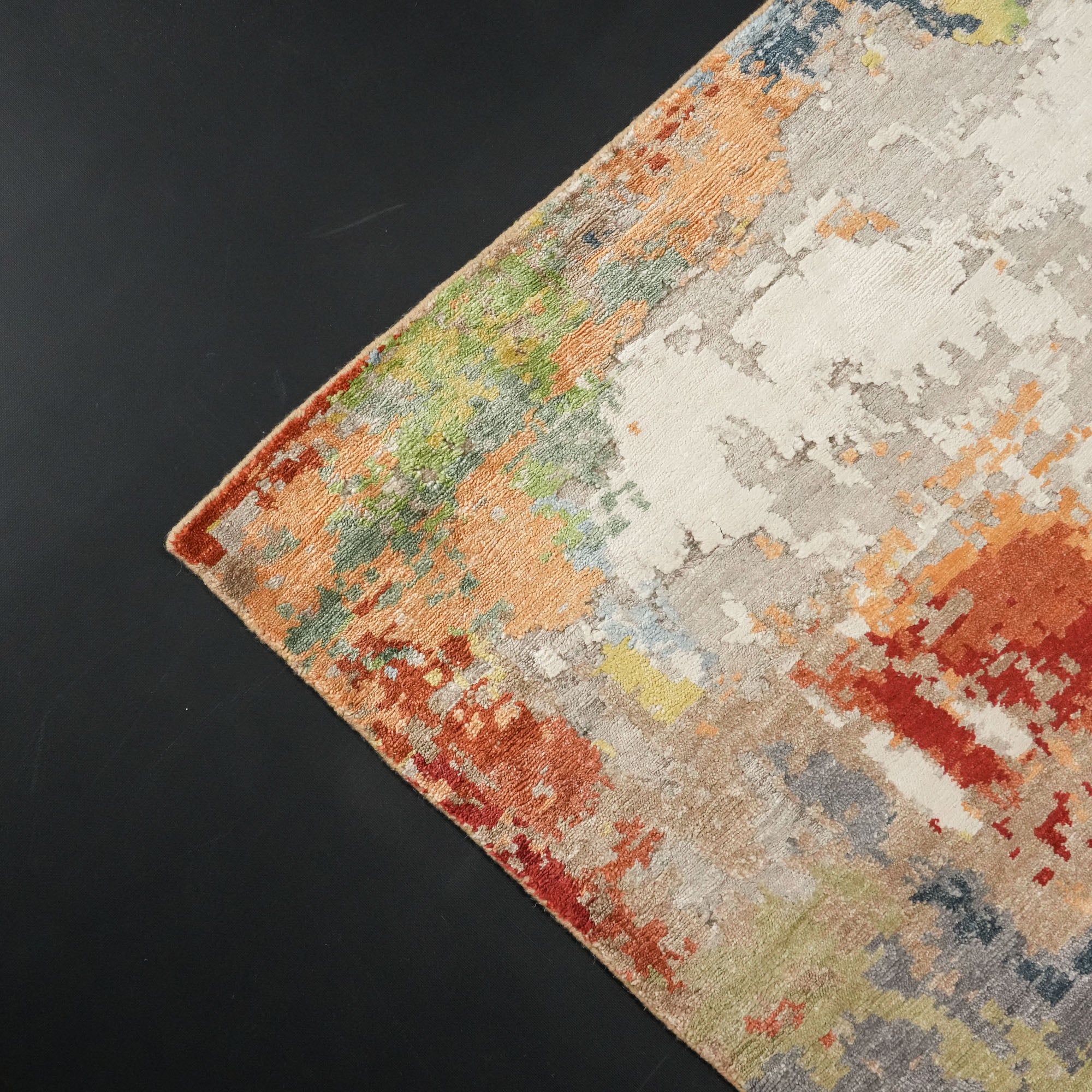 Maison Series Hand-Woven Abstract Patterned Colorful Carpet