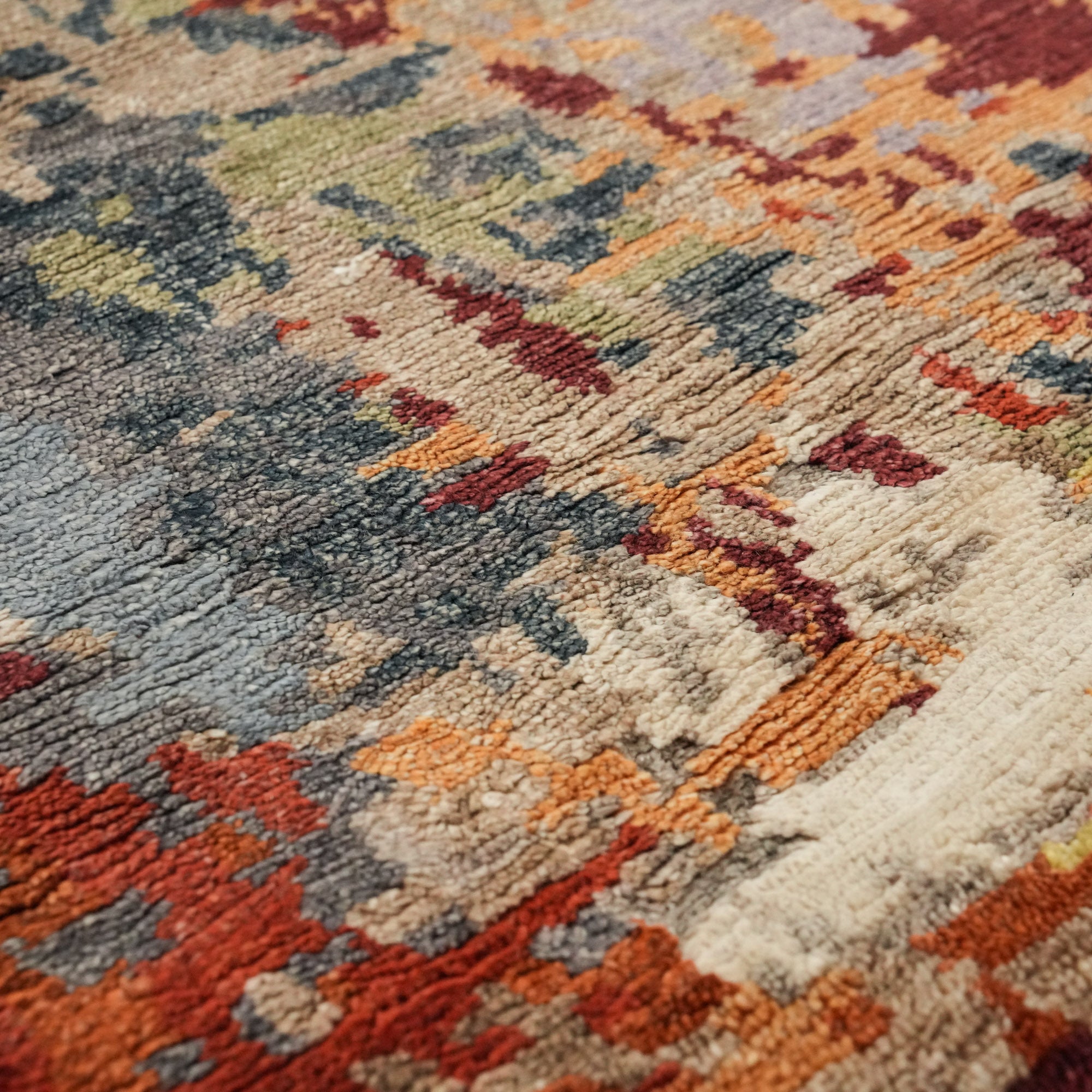 Maison Series Hand-Woven Abstract Patterned Colorful Carpet