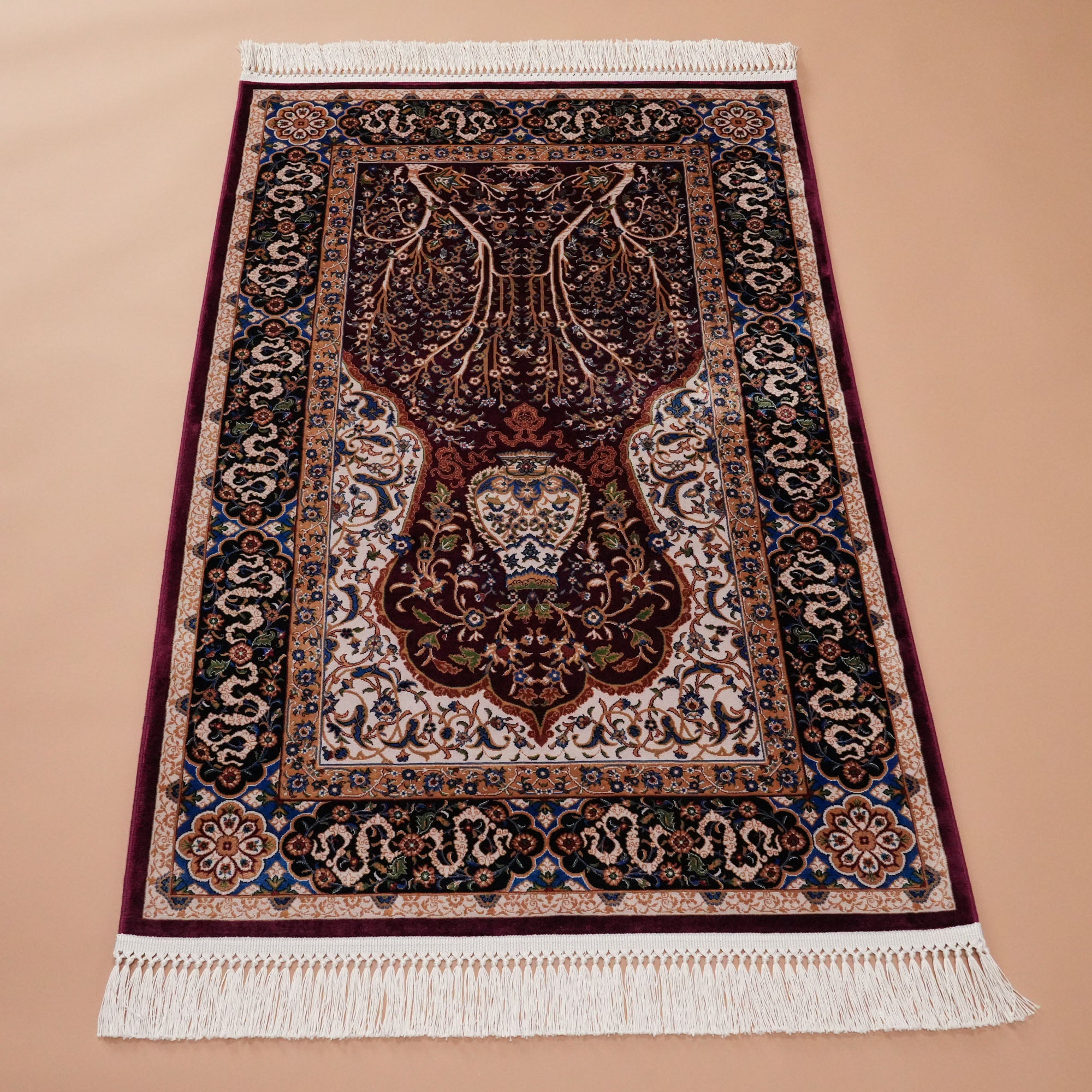 Makine Dokuma Bordo Viskon Seccade Halı