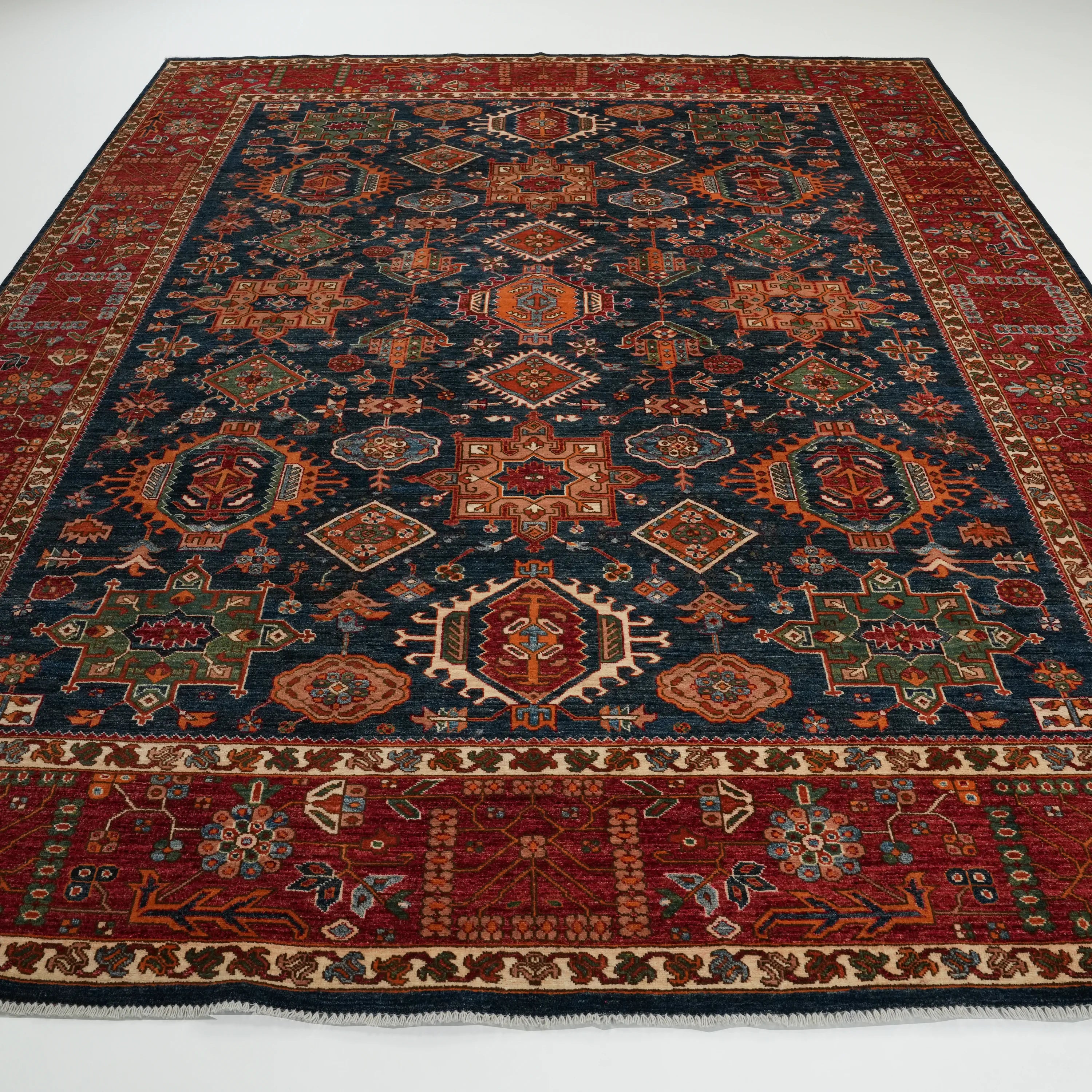 Mihman Serisi El Dokuma Anadolu Desenli Lacivert Yün Halı