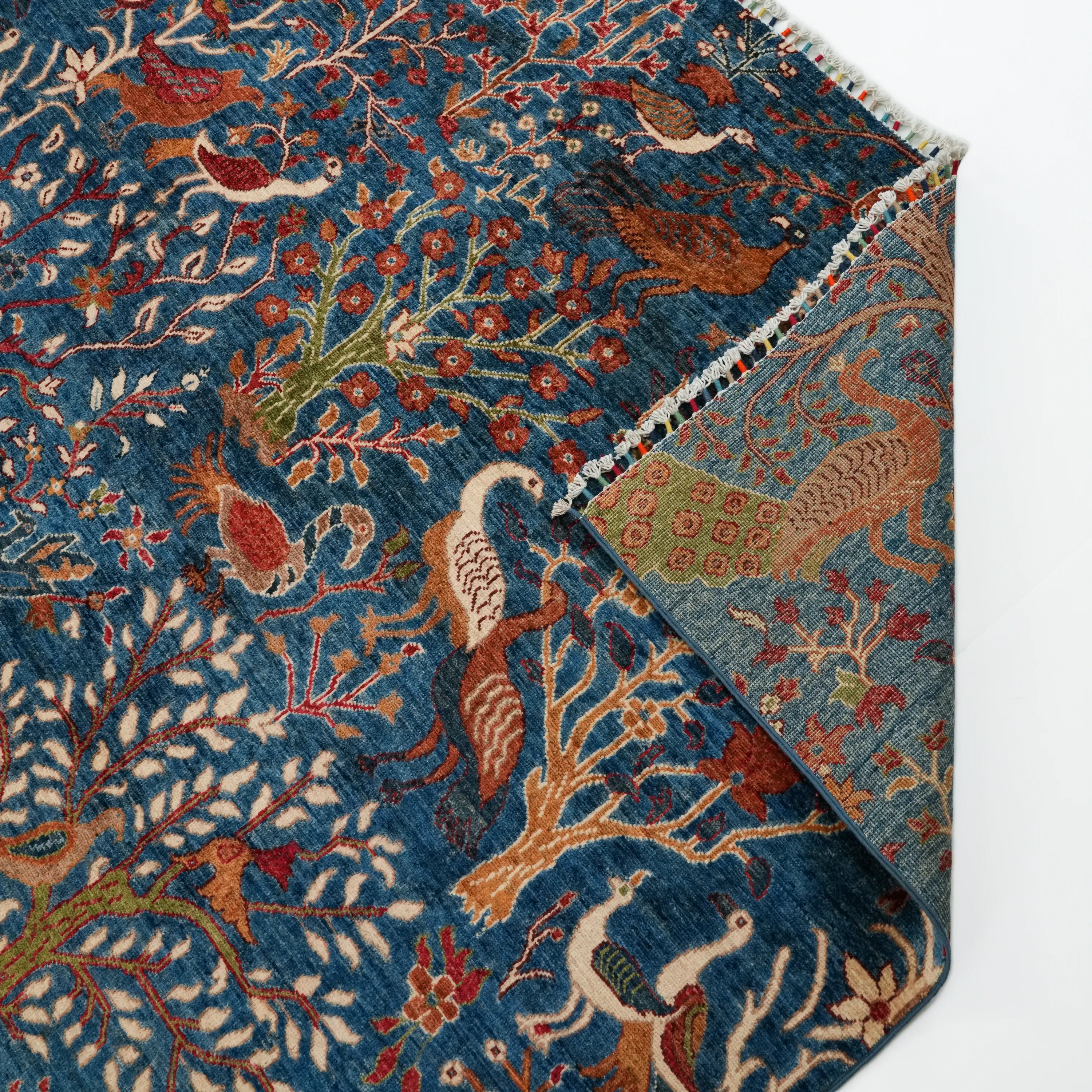 Mihman Series Handwoven Flower Pattern Blue Wool Rug