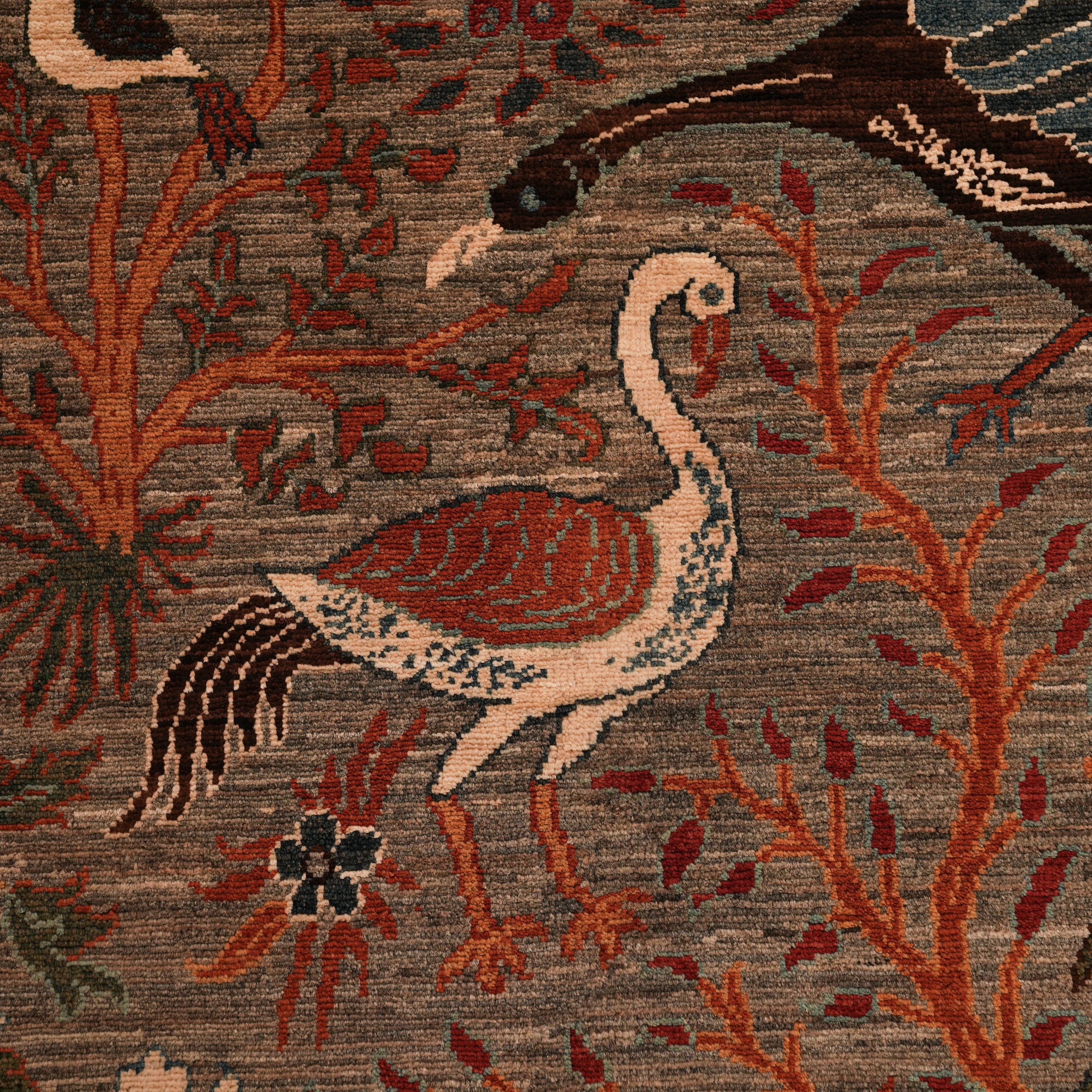 Mihman Serisi El Dokuma Çiçek Desenli Rengarenk Yün Halı