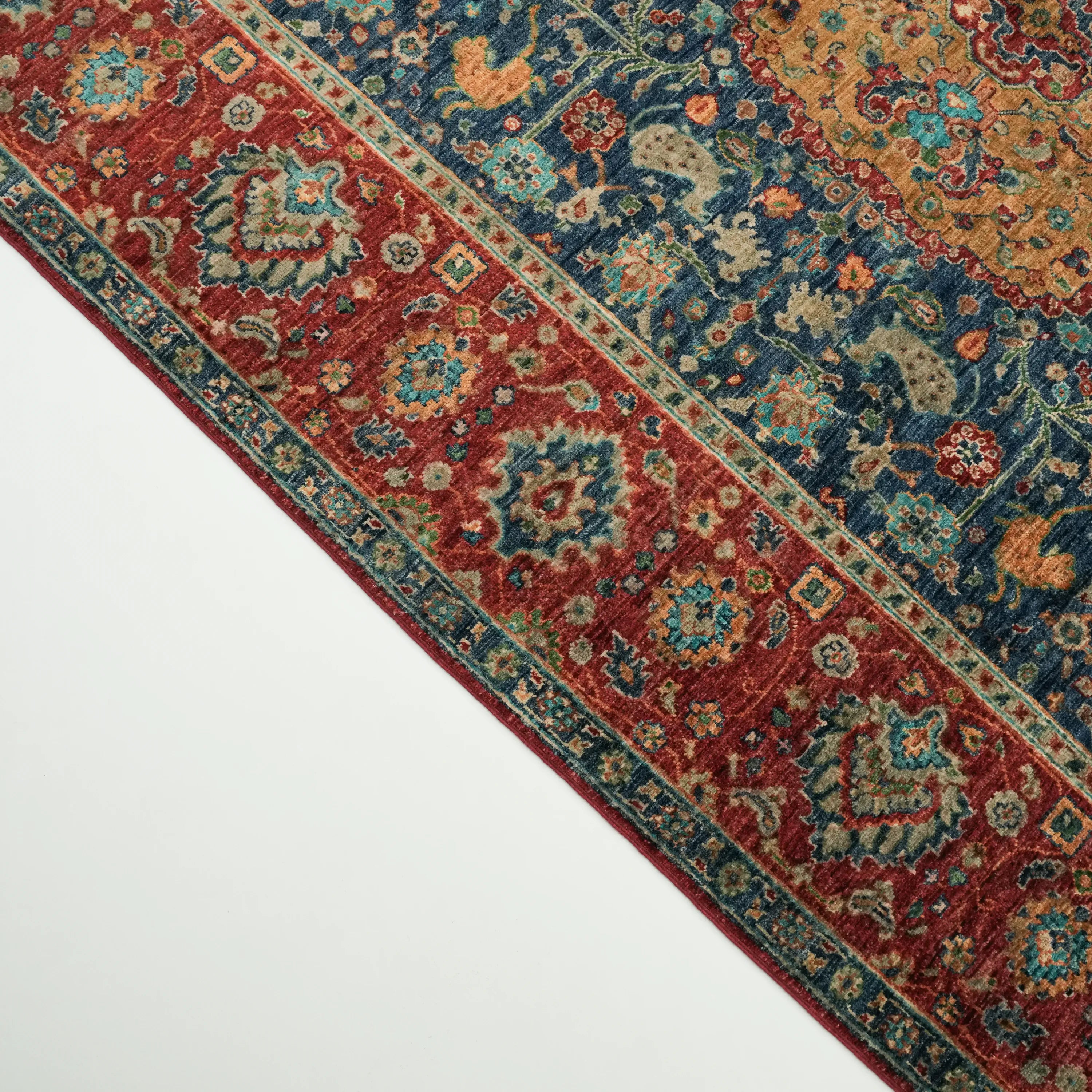 Mihman Serisi El Dokuma Madalyon Uşak Desenli Mavi Yün Halı