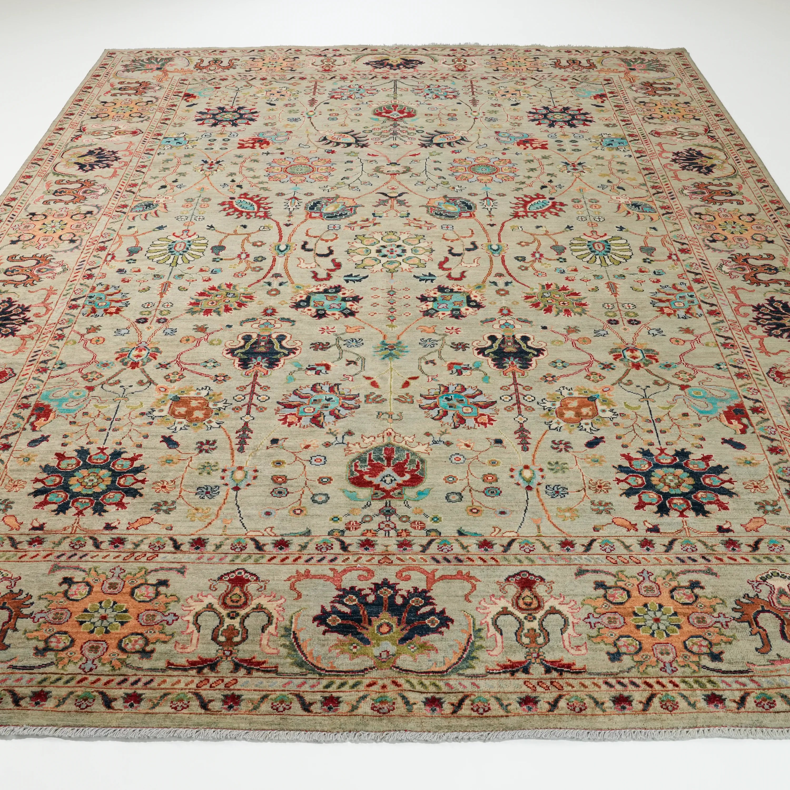 Mihman Serisi El Dokuma Uşak Desenli Yün Vizon Halı