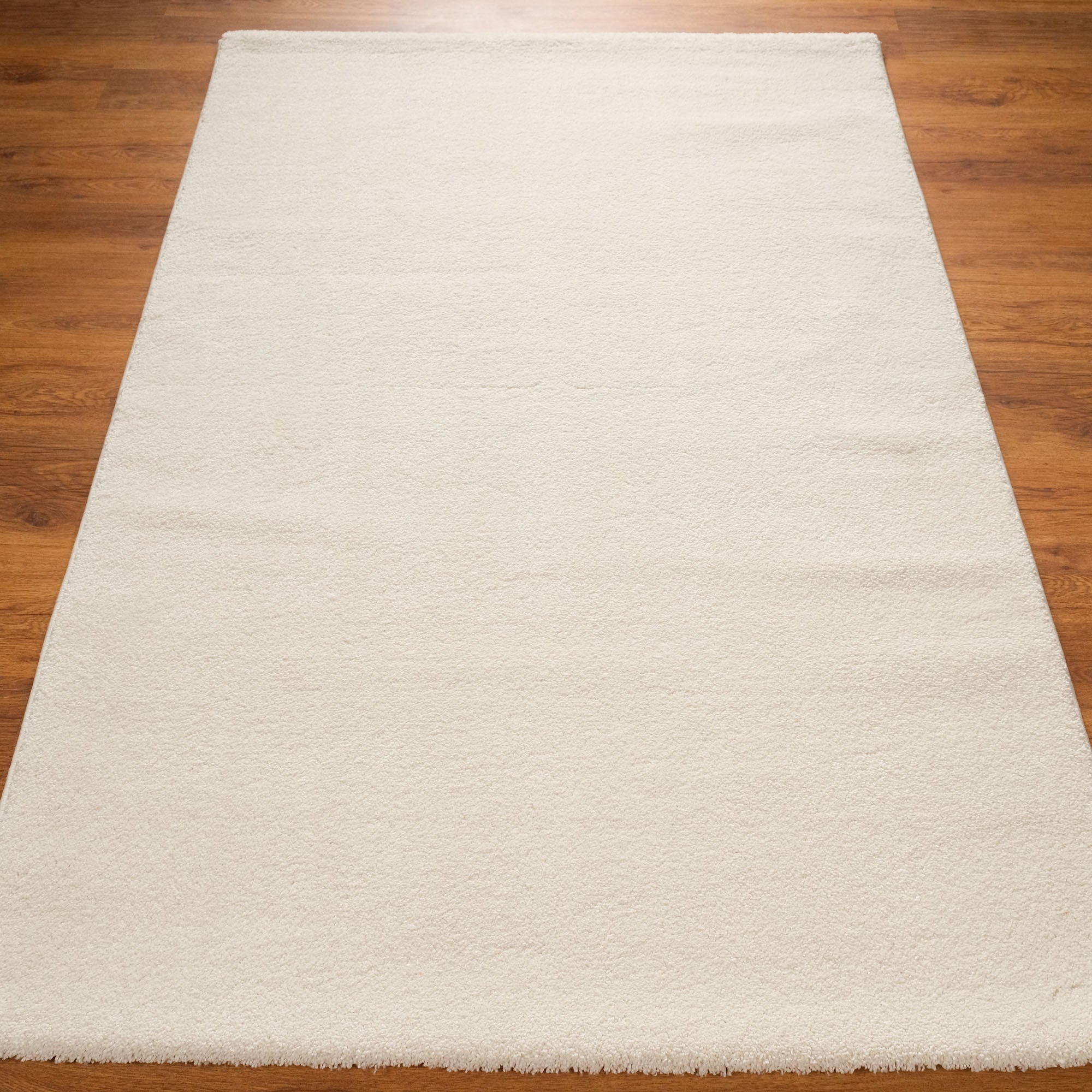 Nova Series Plain Patterned White Bedroom Carpet