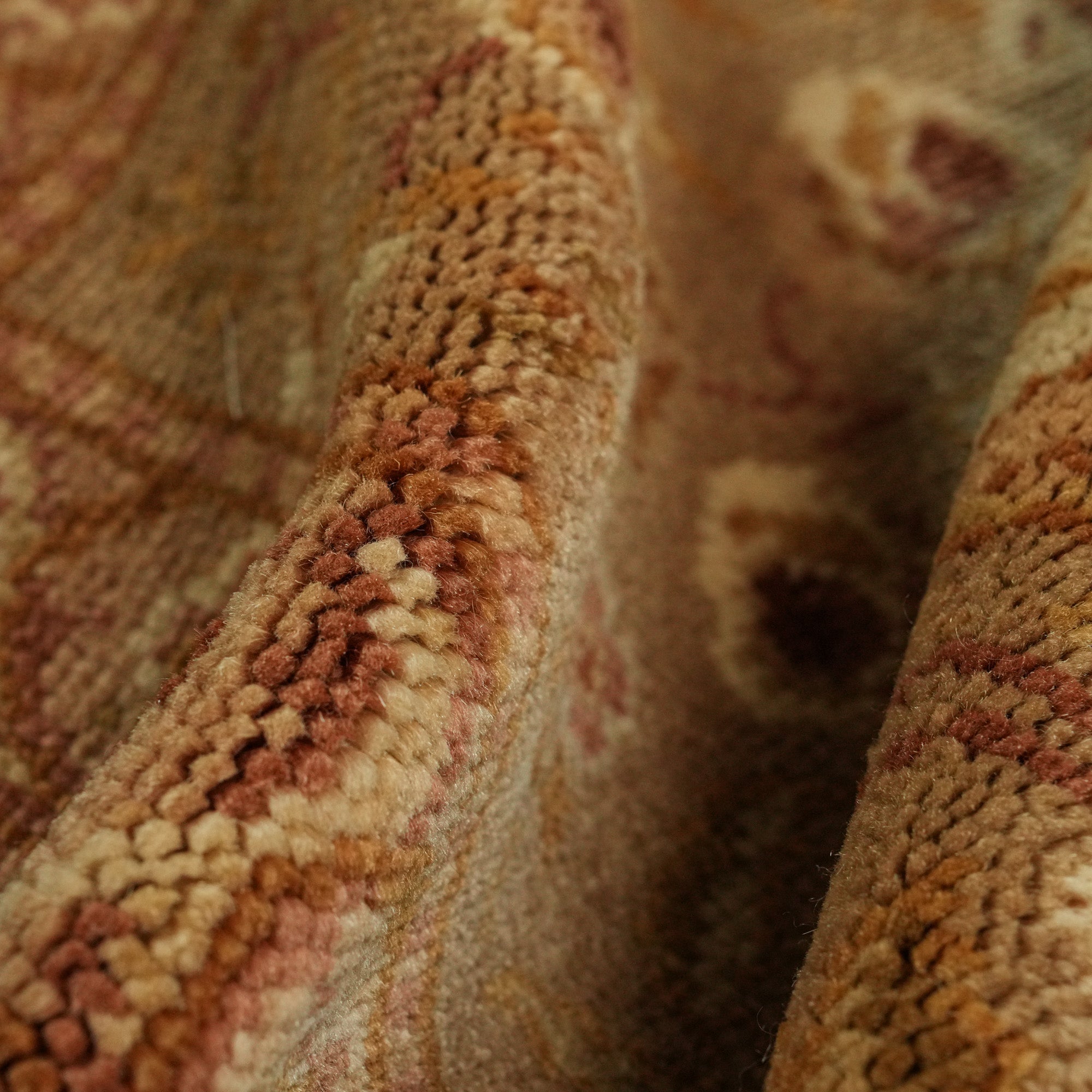 Ottoman Series Handwoven Floral Pattern Cream Wool Rug