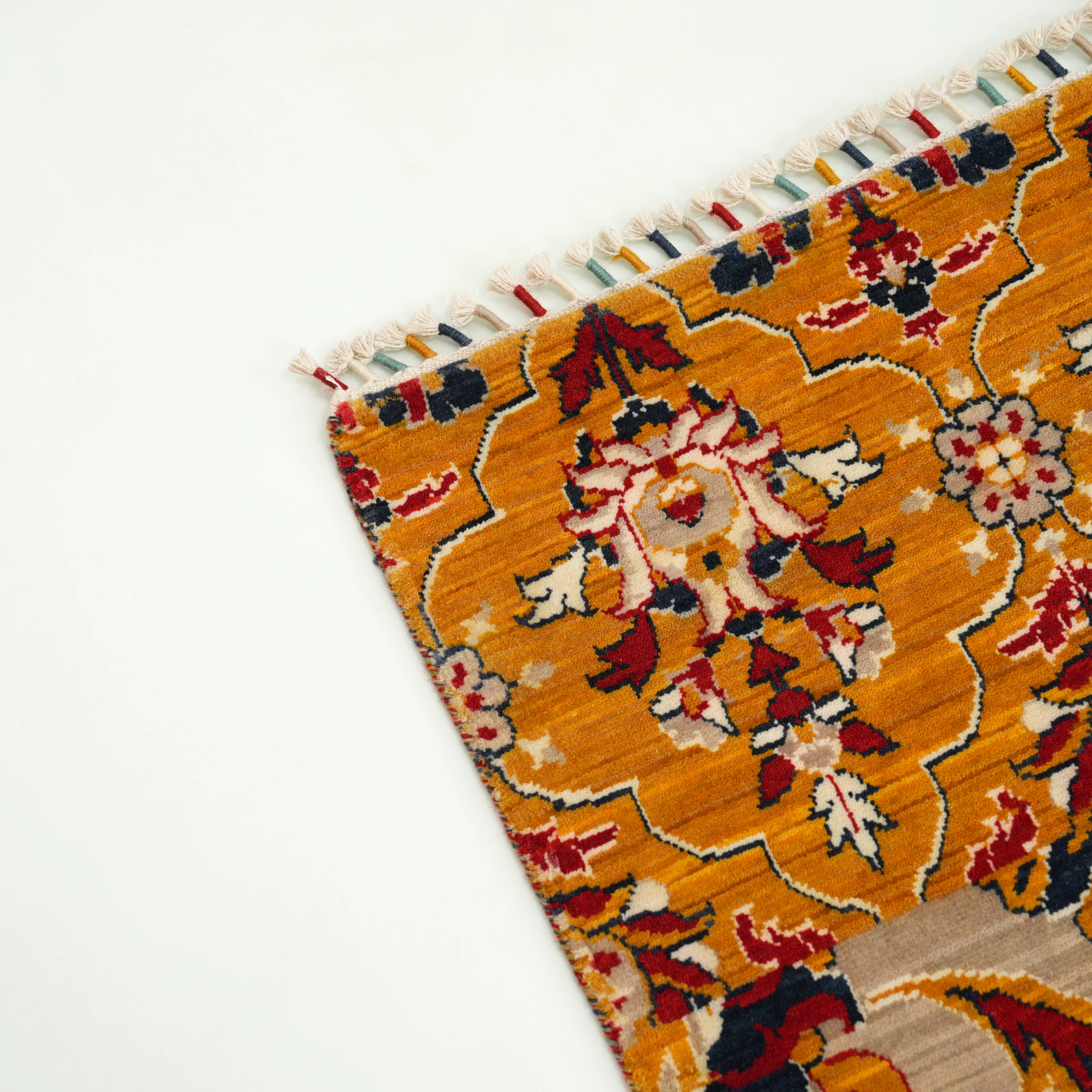 Patchwork Desenli Rengarenk Yün Tezgah Dokuma Halı