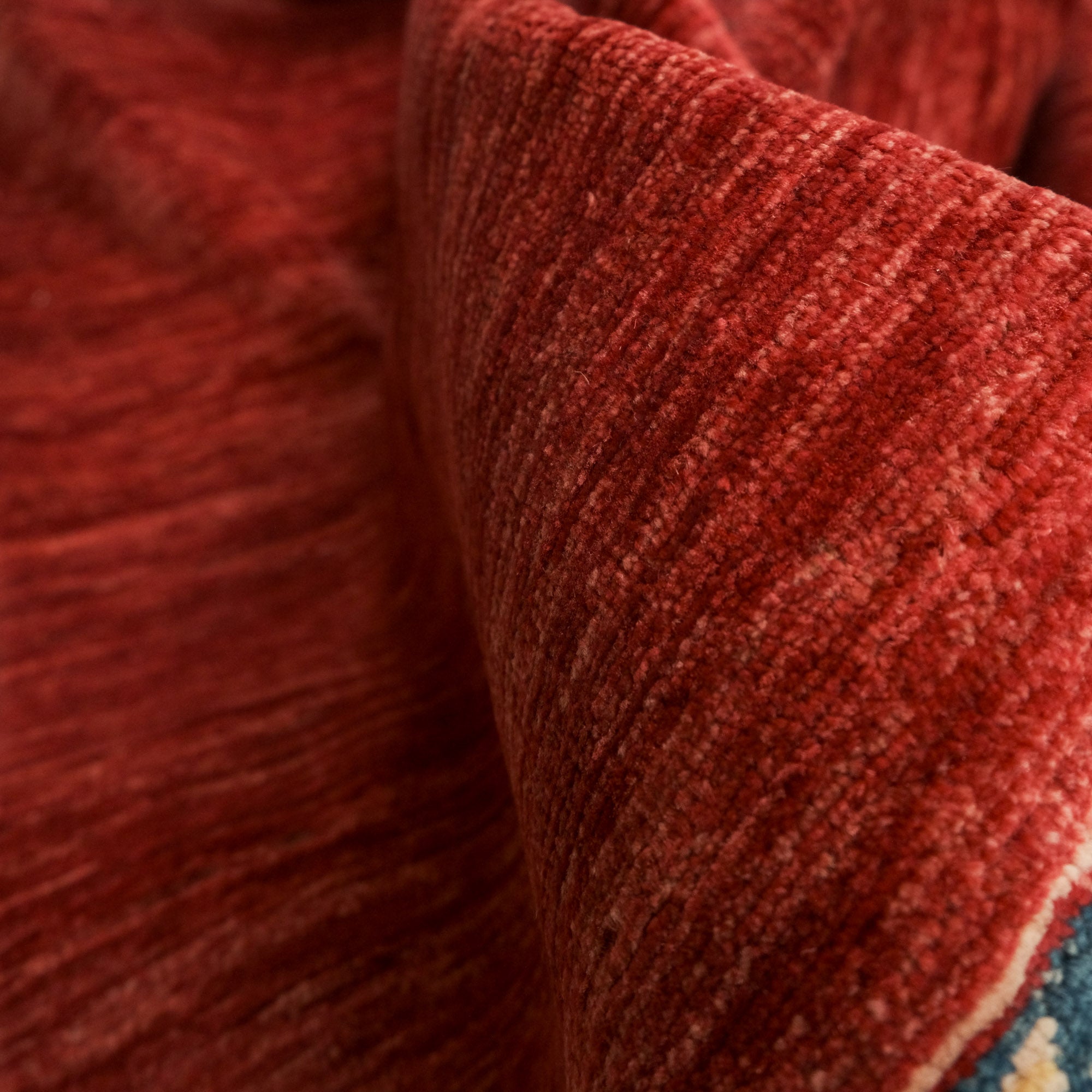 Pinhan Serisi El Dokuma Anadolu Desenli Kırmızı Halı