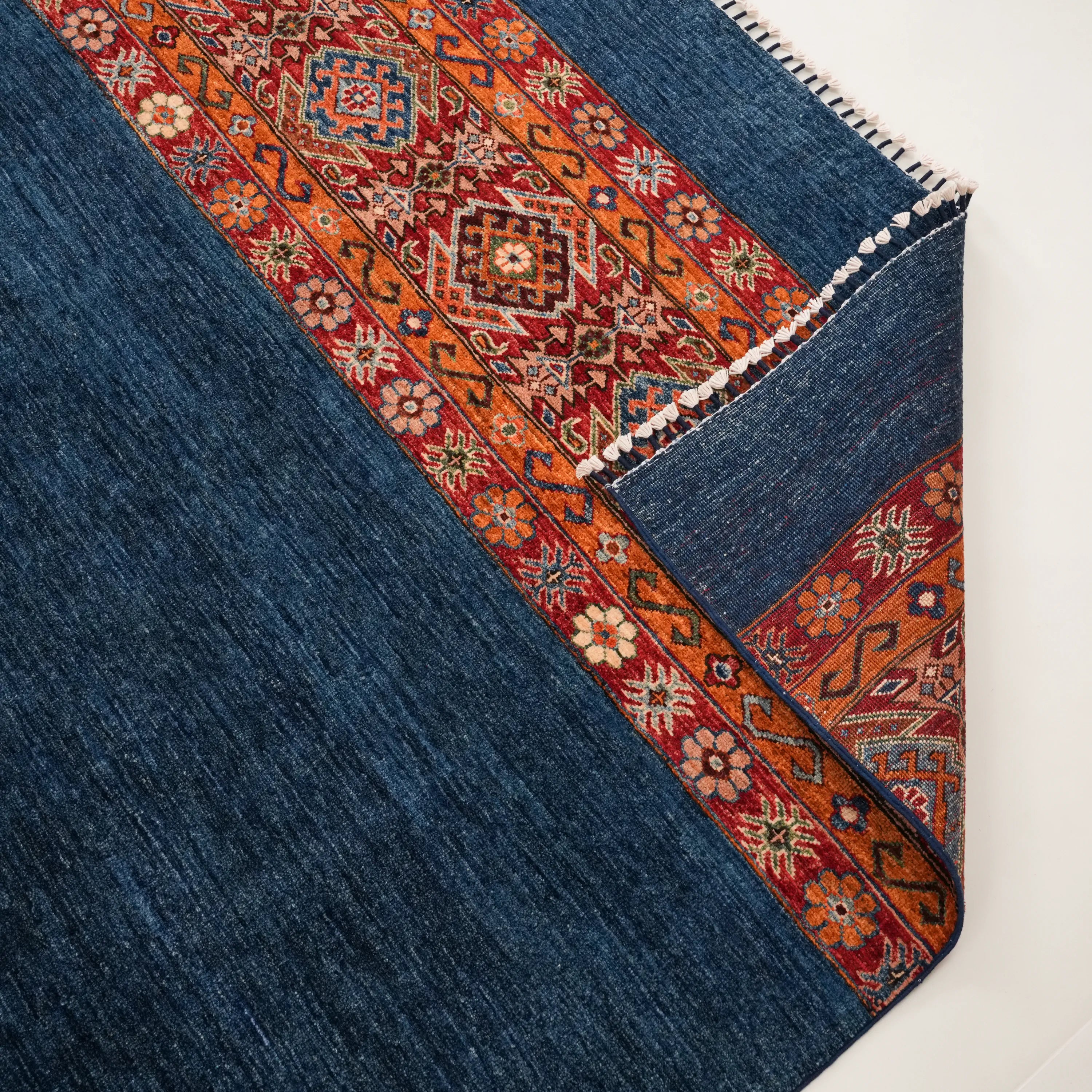 Pinhan Serisi El Dokuma Anadolu Desenli Mavi Halı