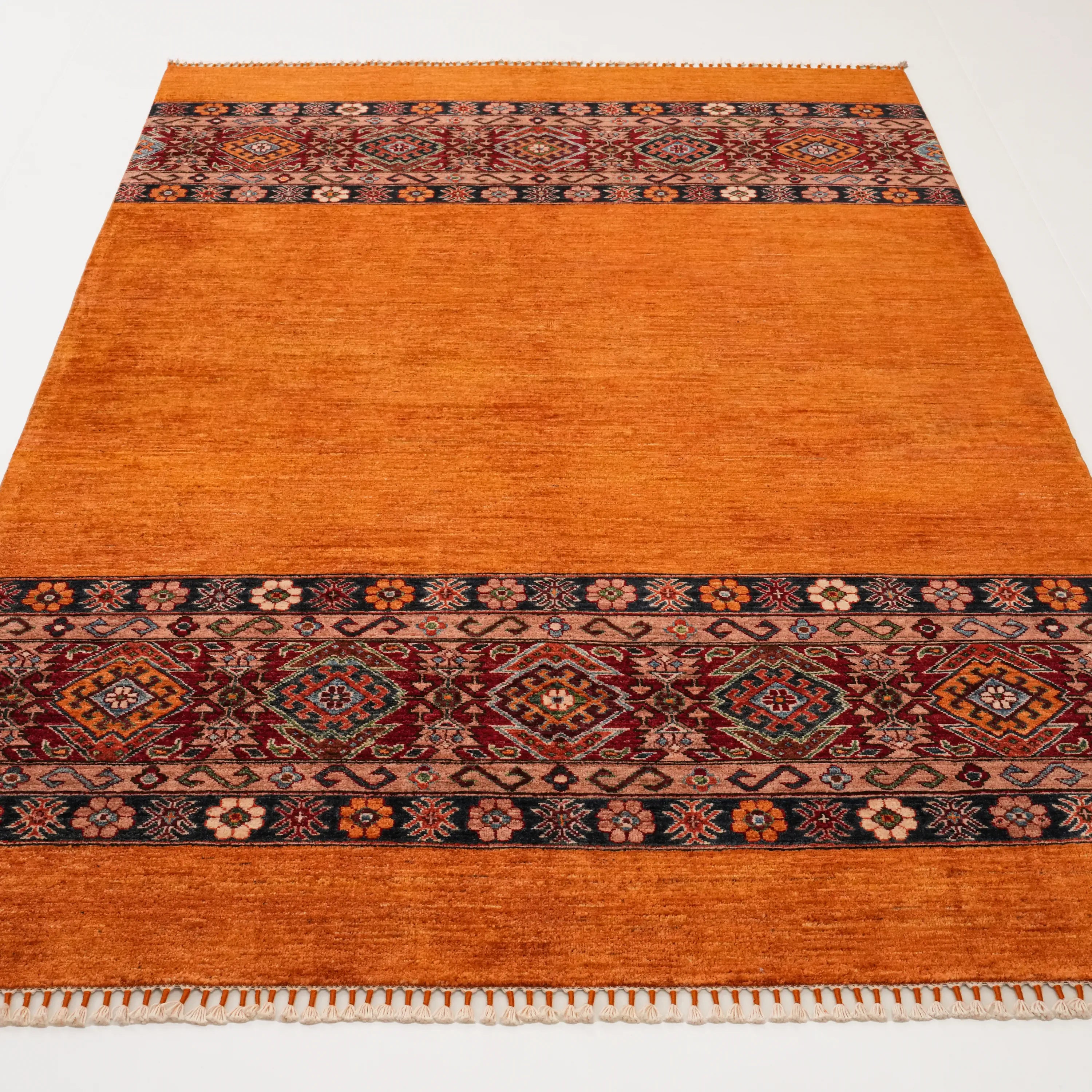 Pinhan Serisi El Dokuma Anadolu Desenli Yün Sarı Halı