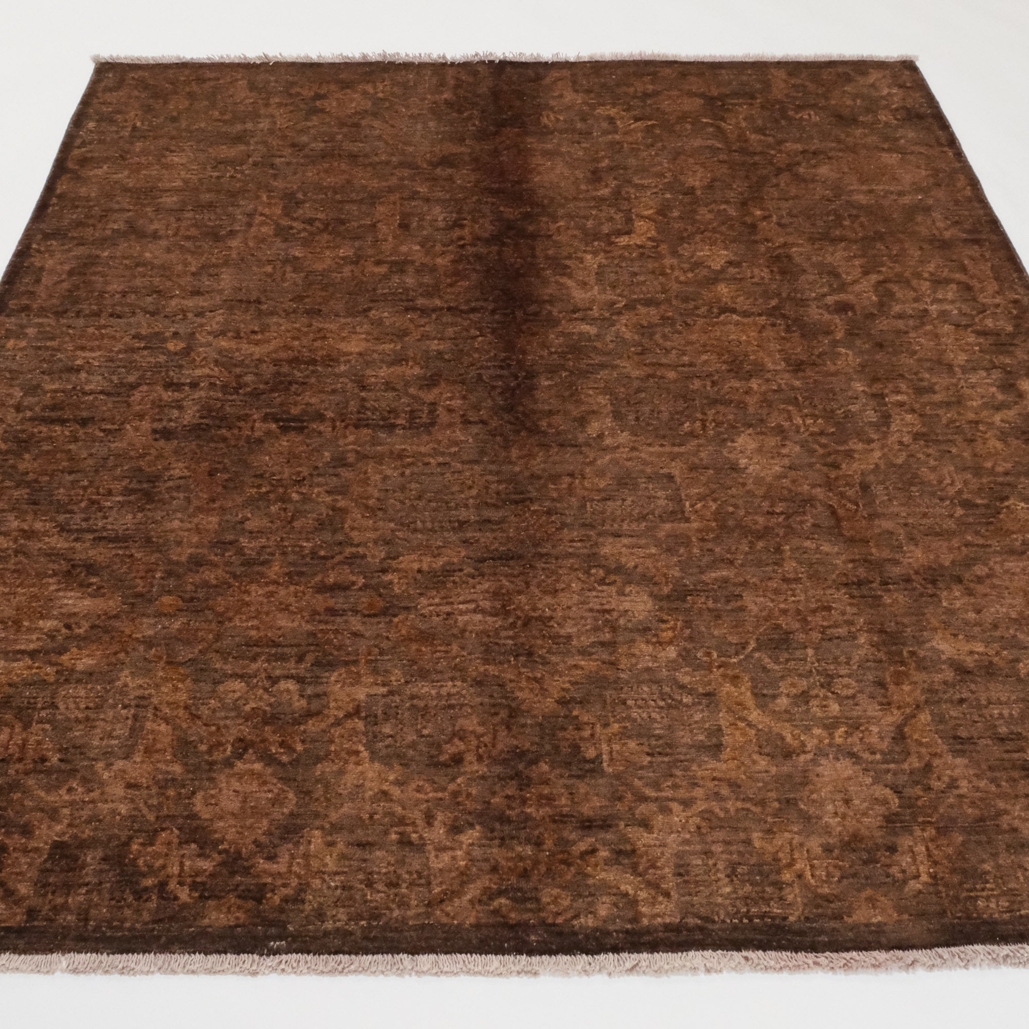 Retro Series Vintage Design Hand Woven Carpet